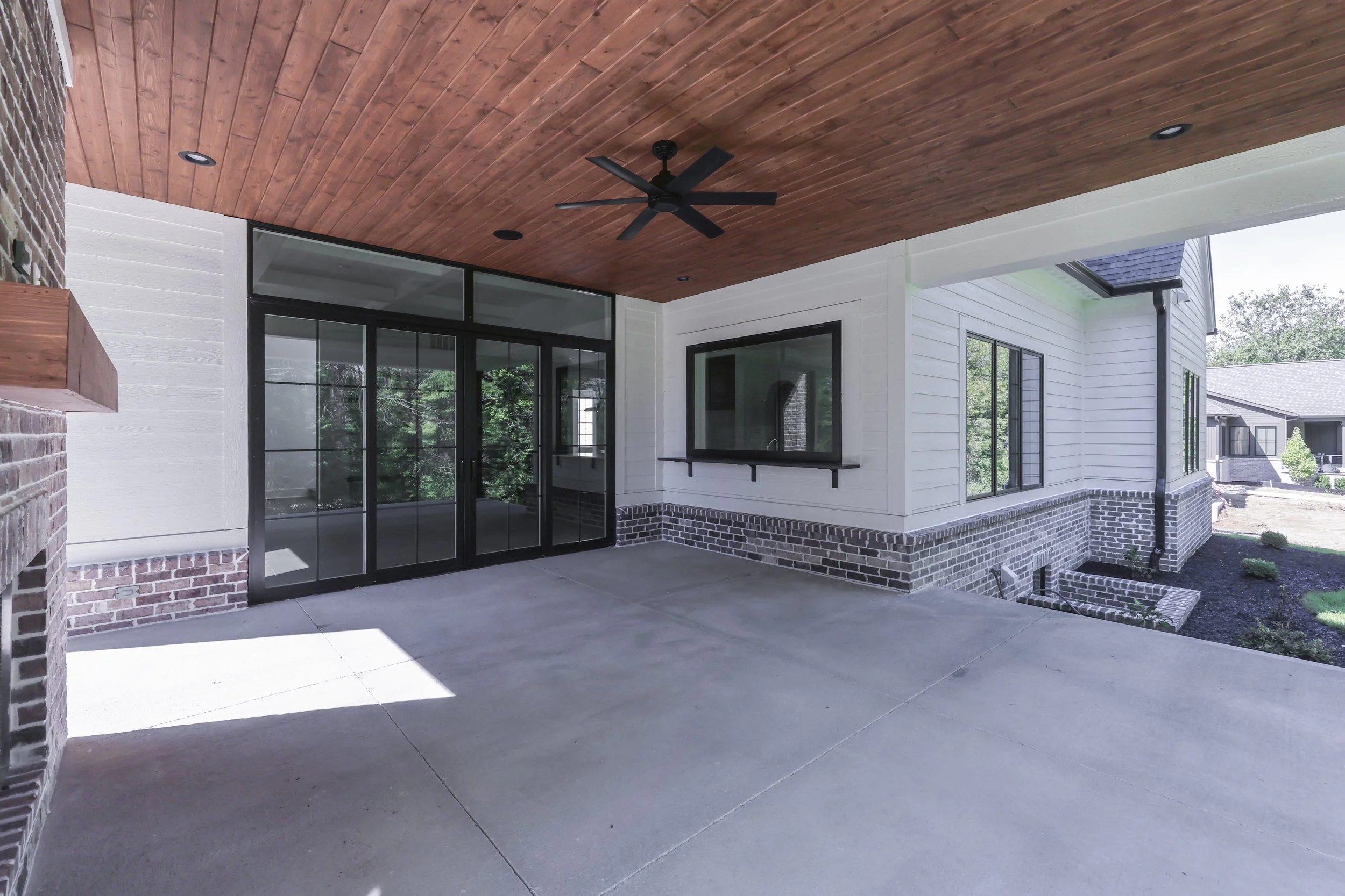 10880 Dartmoor Ct-92.jpg