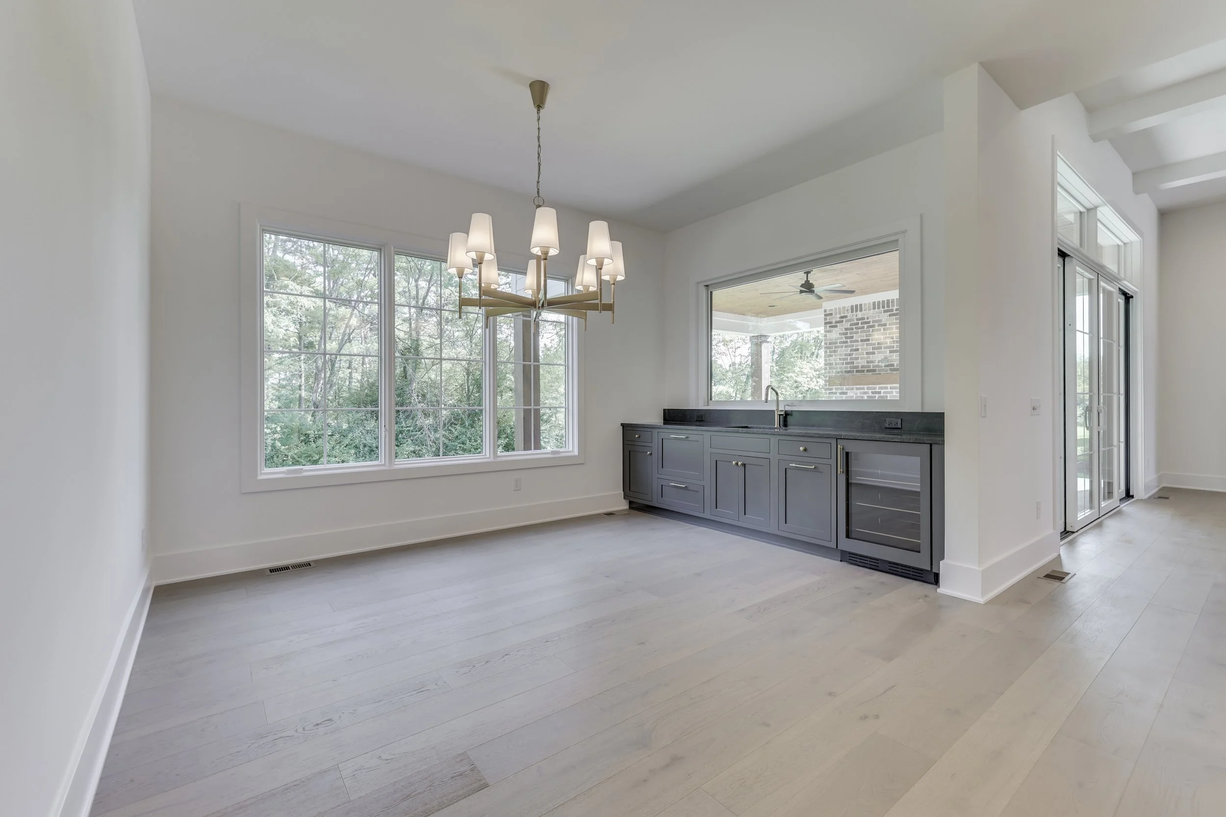 10880 Dartmoor Ct-11.jpg