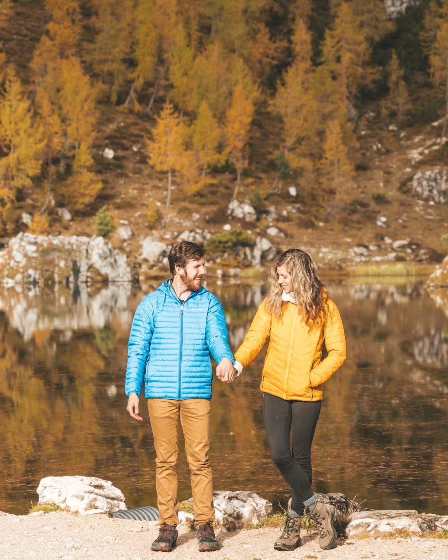 Larch madness in the Dolomites 🍂 The larches have turned incredible shades of yellow and is the perfect place to capture the fall colors ✨️ Can't wait for all the summer sessions here next year!