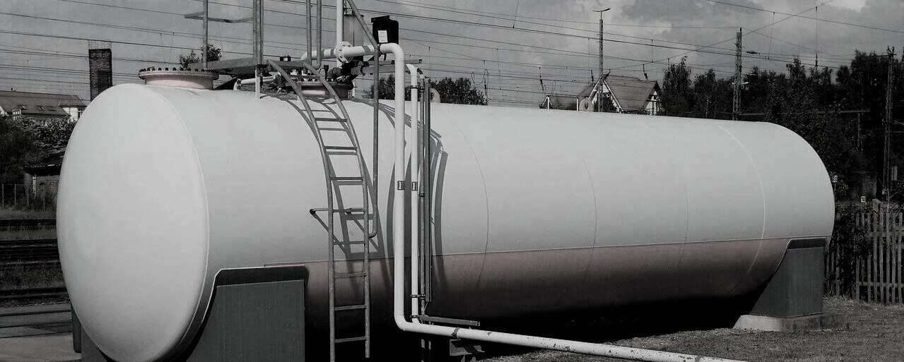 tank-783495_1280.jpg