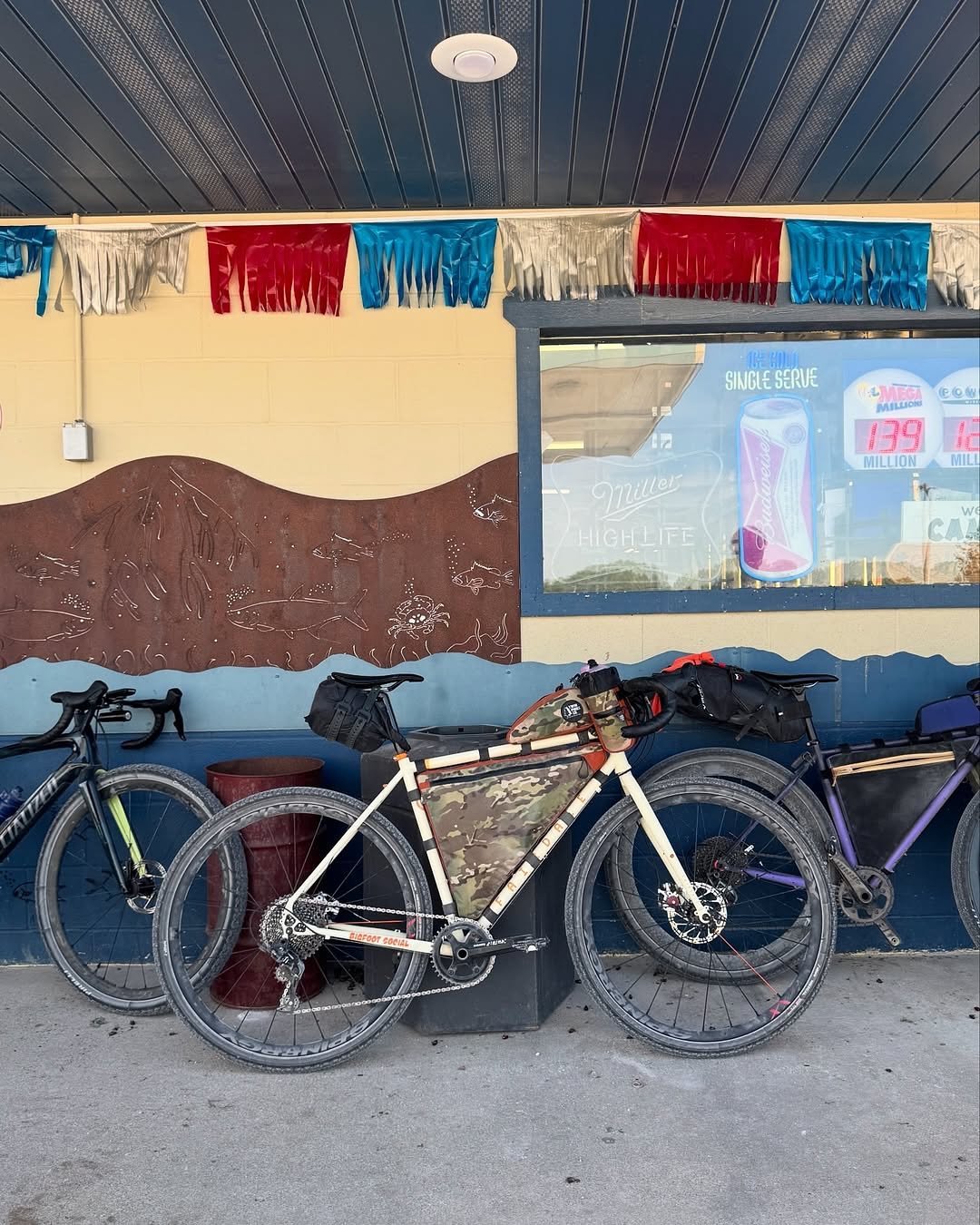 @granthutchison &amp; company enjoying the simple life via a weekend overnighter outta Springfield to Mutton Creek Park 🏕️

Keep the eyes peeled for a September bikepacking event coming to the Ozarks with our friends @bikepackingroots &amp; @bikesor