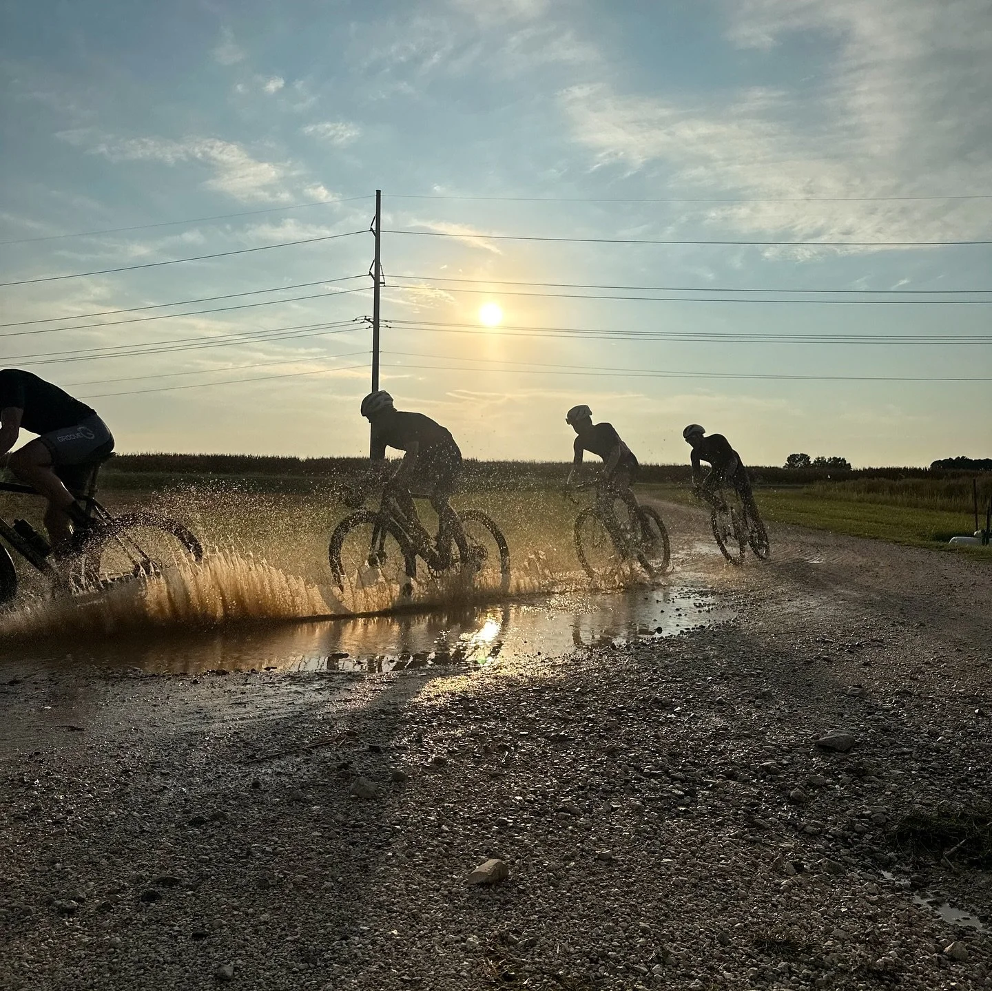 Glimpses of the first ever AgriCrit in Fayetteville brought to life by the crew at @bikeclub_nwa! Something we've been wanting to see for years - so glad they made it happen 🍻 Ready for more!