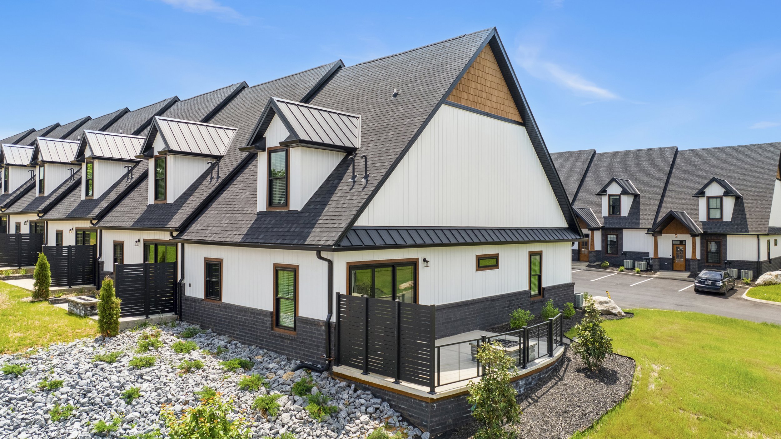 Phase 2 End Units | Explore End Units Today — Hickory Hill