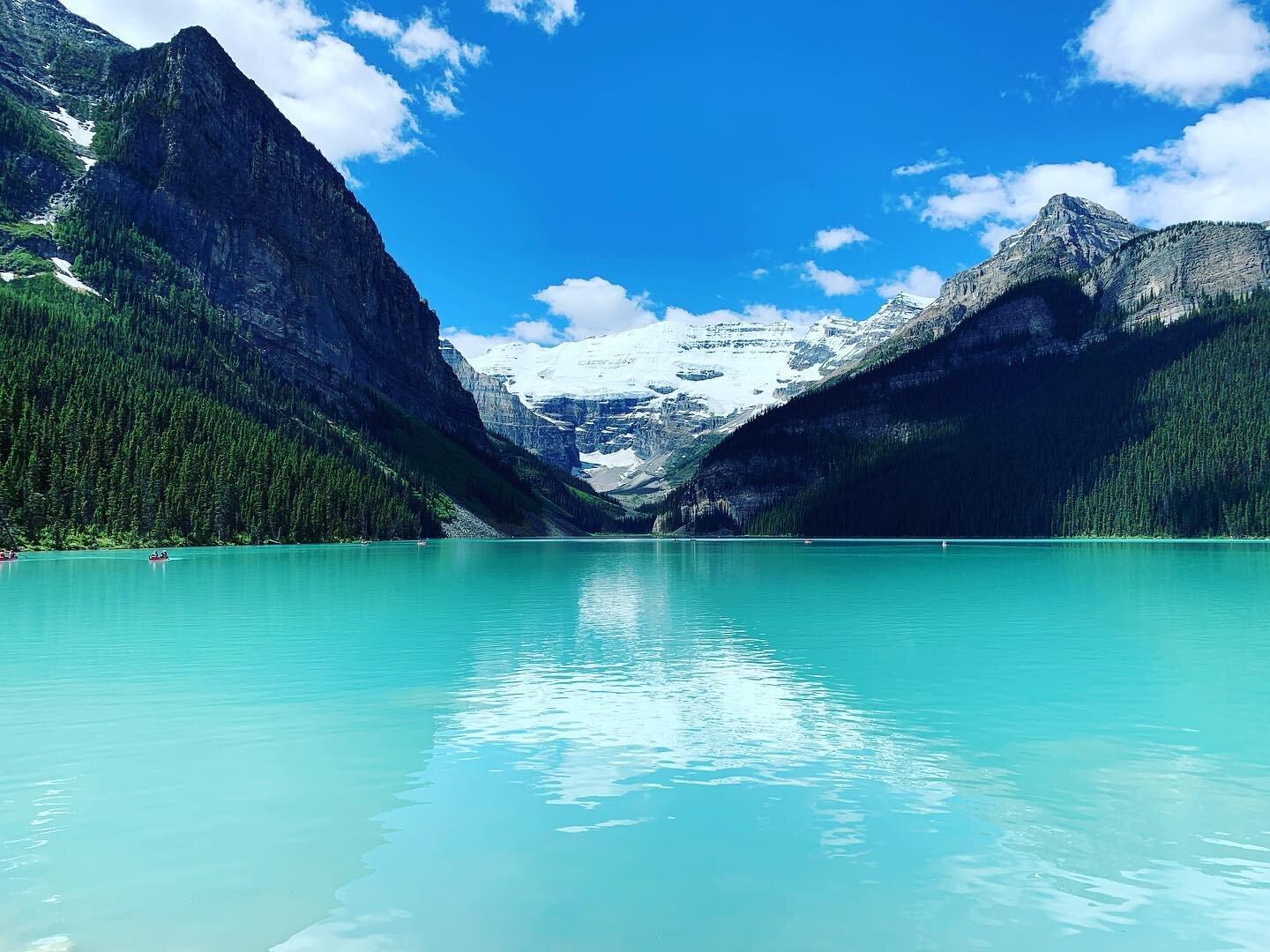 Lake Louise is magical. I can&rsquo;t believe I waited 38 years to see this view...

@travelalberta @banff_lakelouise