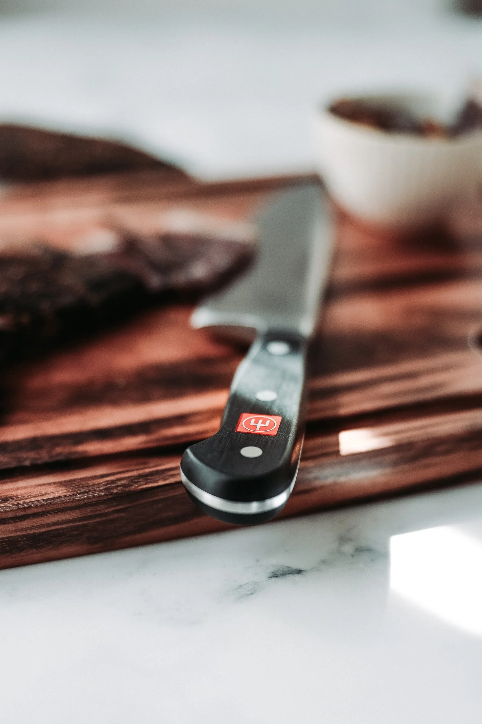 The Best Criminal Defense Lawyer in Minnesota is Like a Knife and He Works to Stay Sharp.