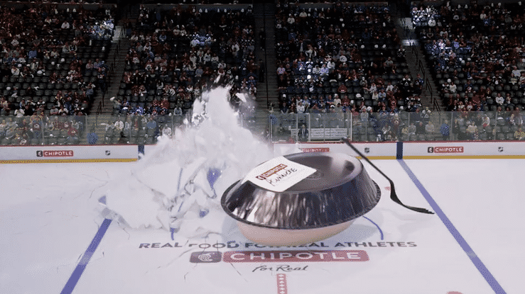 NHL+Mixed+Reality-high.gif