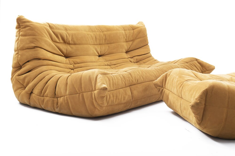 Togo Ligne Roset Black Leather Aéra Lab I Fine Selection Of Vintage Design Furniture Lighting Decoration Togo Ligne Roset Black Leather Aéra, Ligne Roset Leather Sofa
