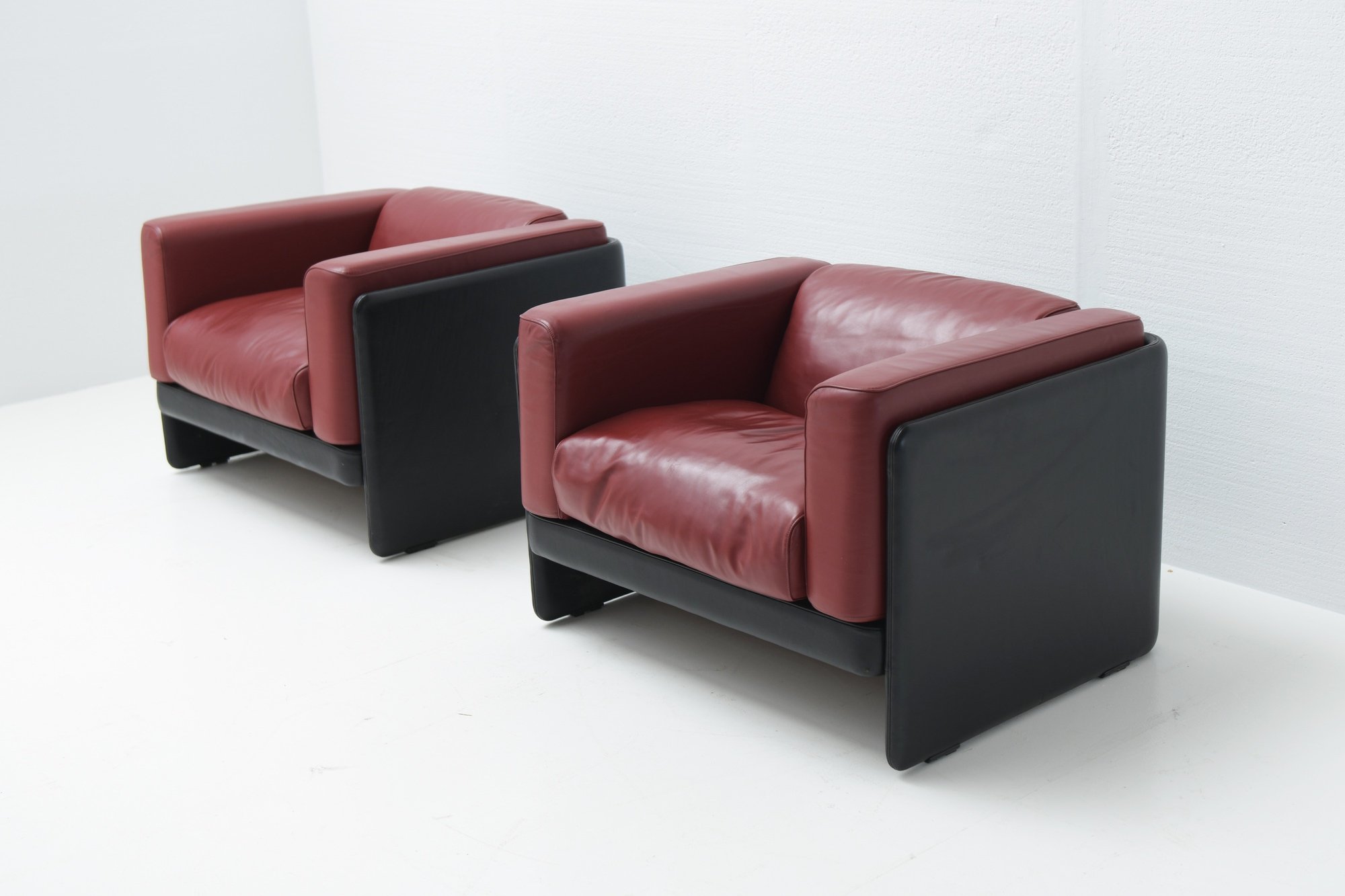 2 Le Capannelle ArmChairs Tito Agnoli Poltrona Frau vintage german belgiium furniture albrecht aera lab aeralab.jpg