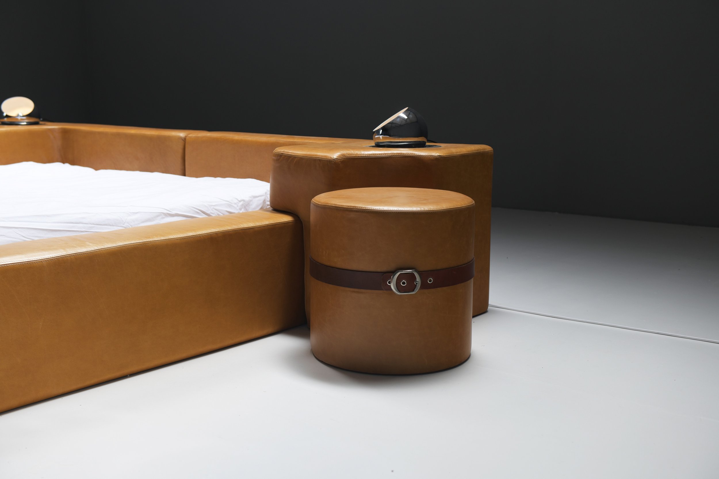 10 Guido Faleschini Mariani Set Queen Bed Nightstands Stools Leather cognac brown vintage italy aera lab aeralab 1stdibs design furniture albrecht.jpg