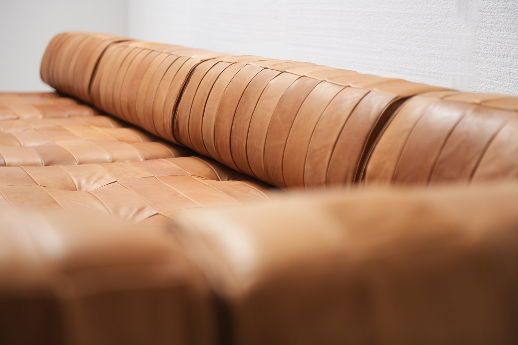 28 De Sede DS88 ds 88 leather patchwork sofa Switzerland swiss 600 aera lab aeralab albrecht .jpg
