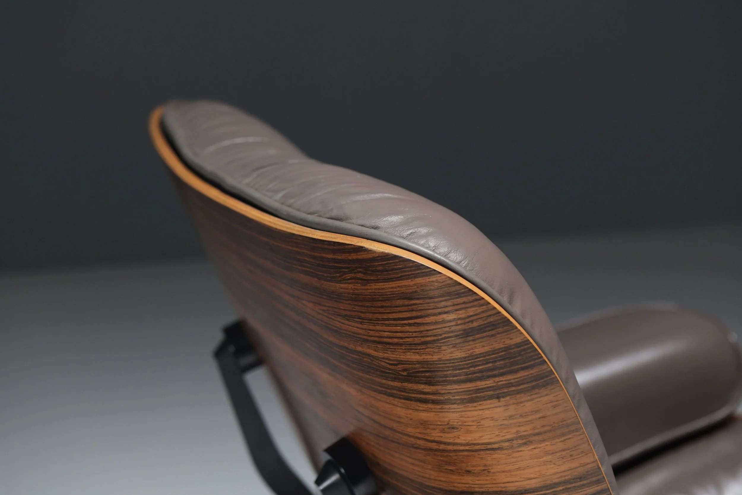 12 Eames lounge chair ottoman herman miller vitra fehlbaum icf american 3e generation rosewood taupe leather vintage mobilier international palissander brown brazilian albrecht aera-lab vintage design furniture dendermonde belgium 1stdibs.jpg