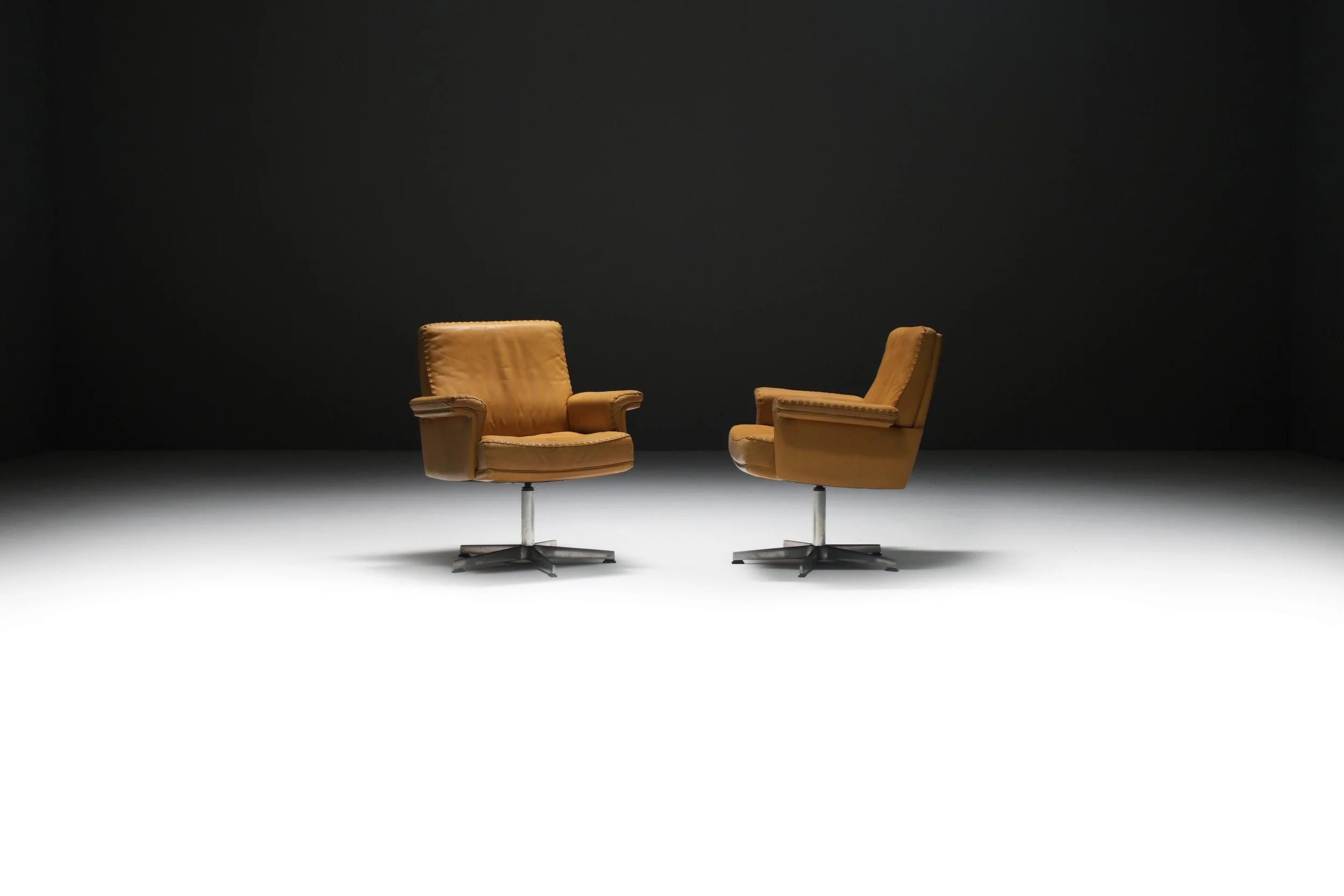 1 De Sede DS 35 DS35 swivel lounge armchairs team cognac leather De Sede swiss Switzerland vintage original leather aera lab aeralab 1stdibs design furniture albrecht.jpg