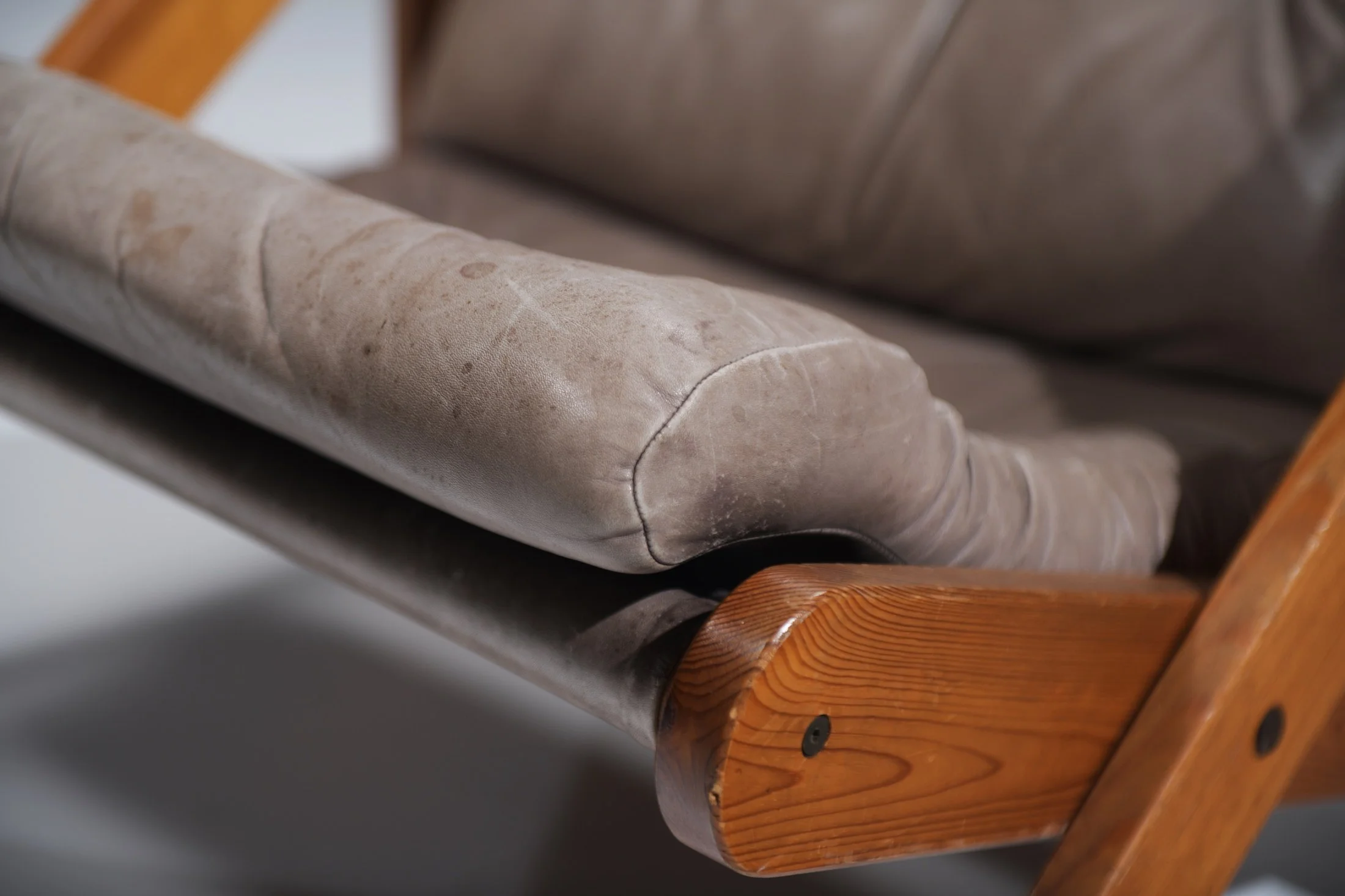 6 Ikea Kon Tiki Lounge Chair leather pine Gillis Lundgren vintage design furniture aera lab aeralab albrecht 1stdibs.jpg