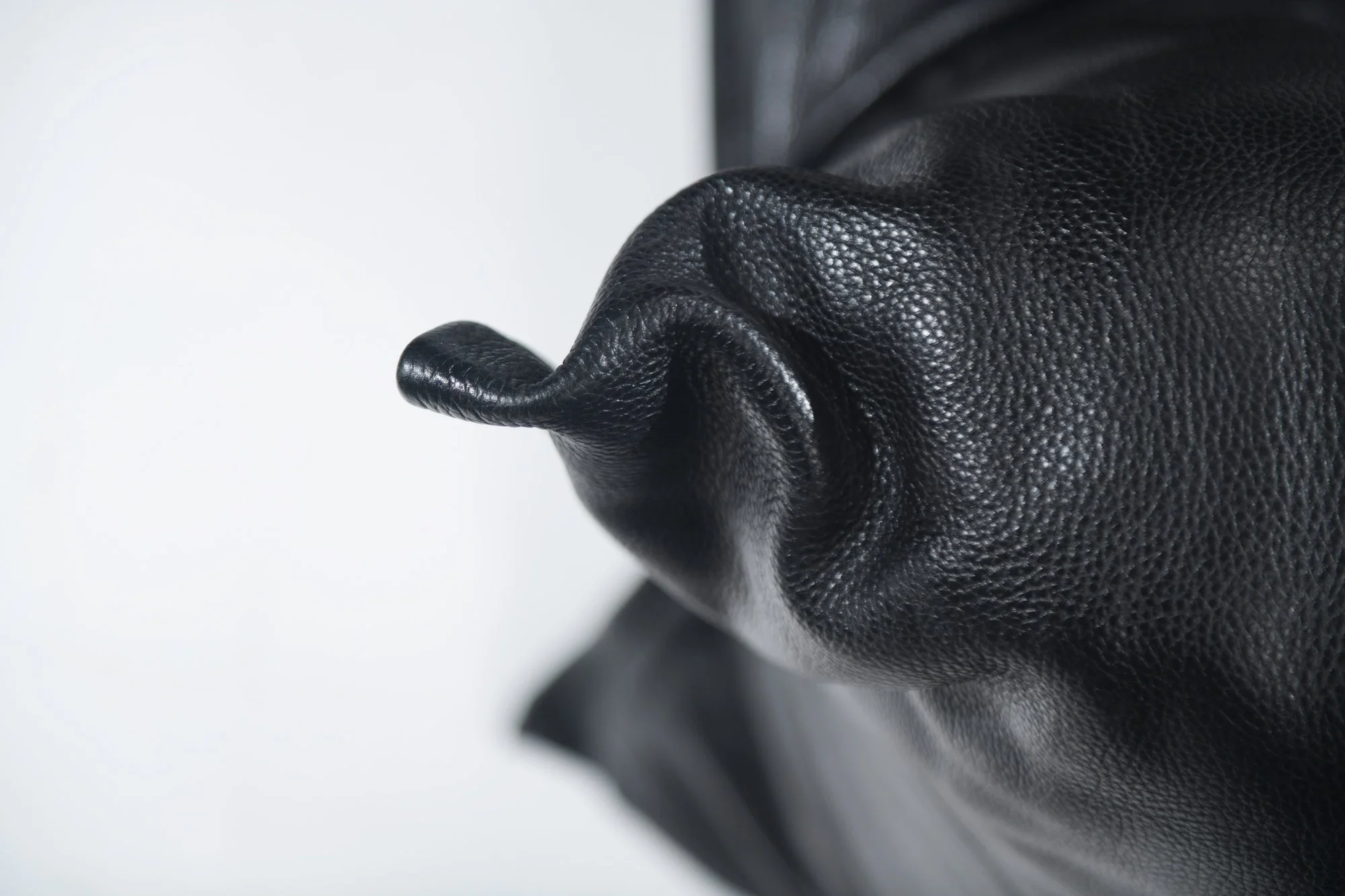 12 yoko black leather 3-seater michel ducaroy ligne roset france togo aera lab aeralab bart albrecht vintage design furniture 1stdibs belgium dendermonde.jpg