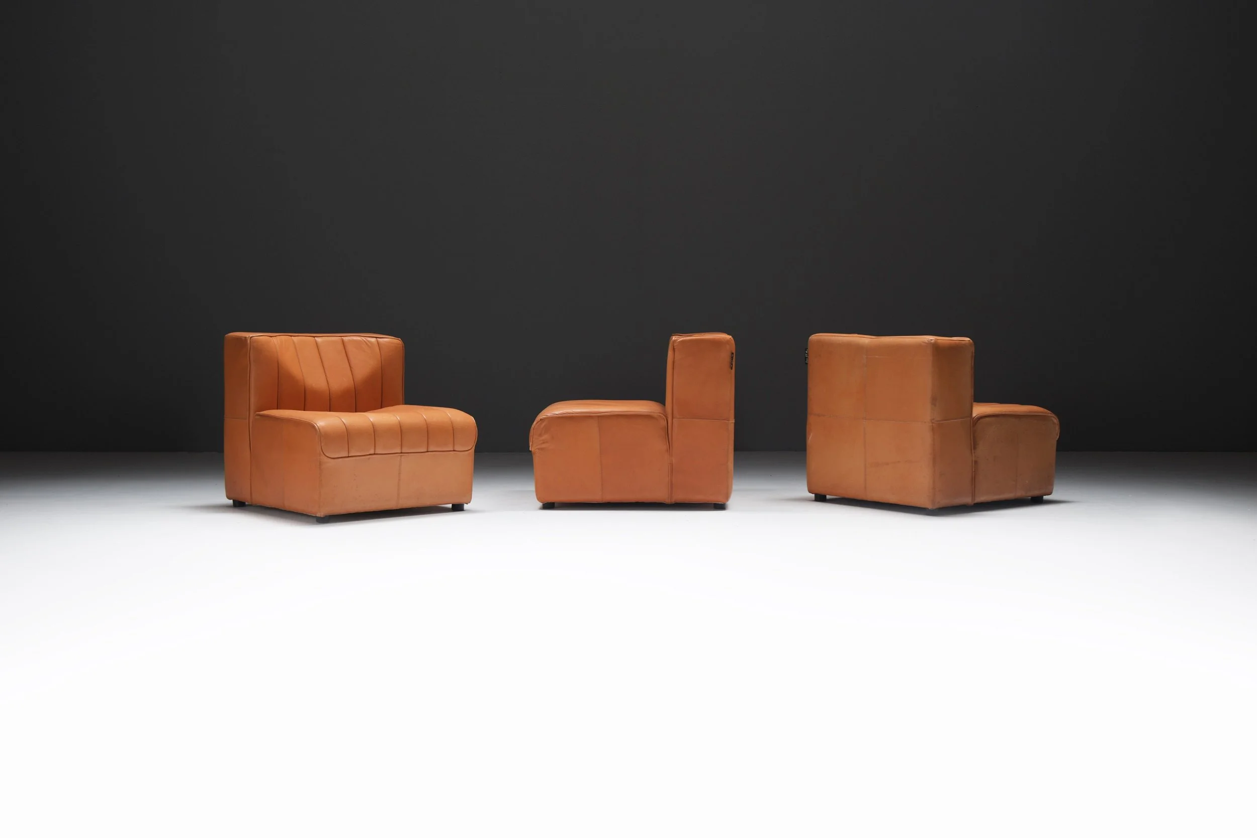 17 ligne jf j f Mur France Arflex Novemila 9000 modular sectional sofa cognac orange leather Tito Agnoli vintage aera lab aeralab bart albrecht vintage design furniture belgium 1stdibs.jpg