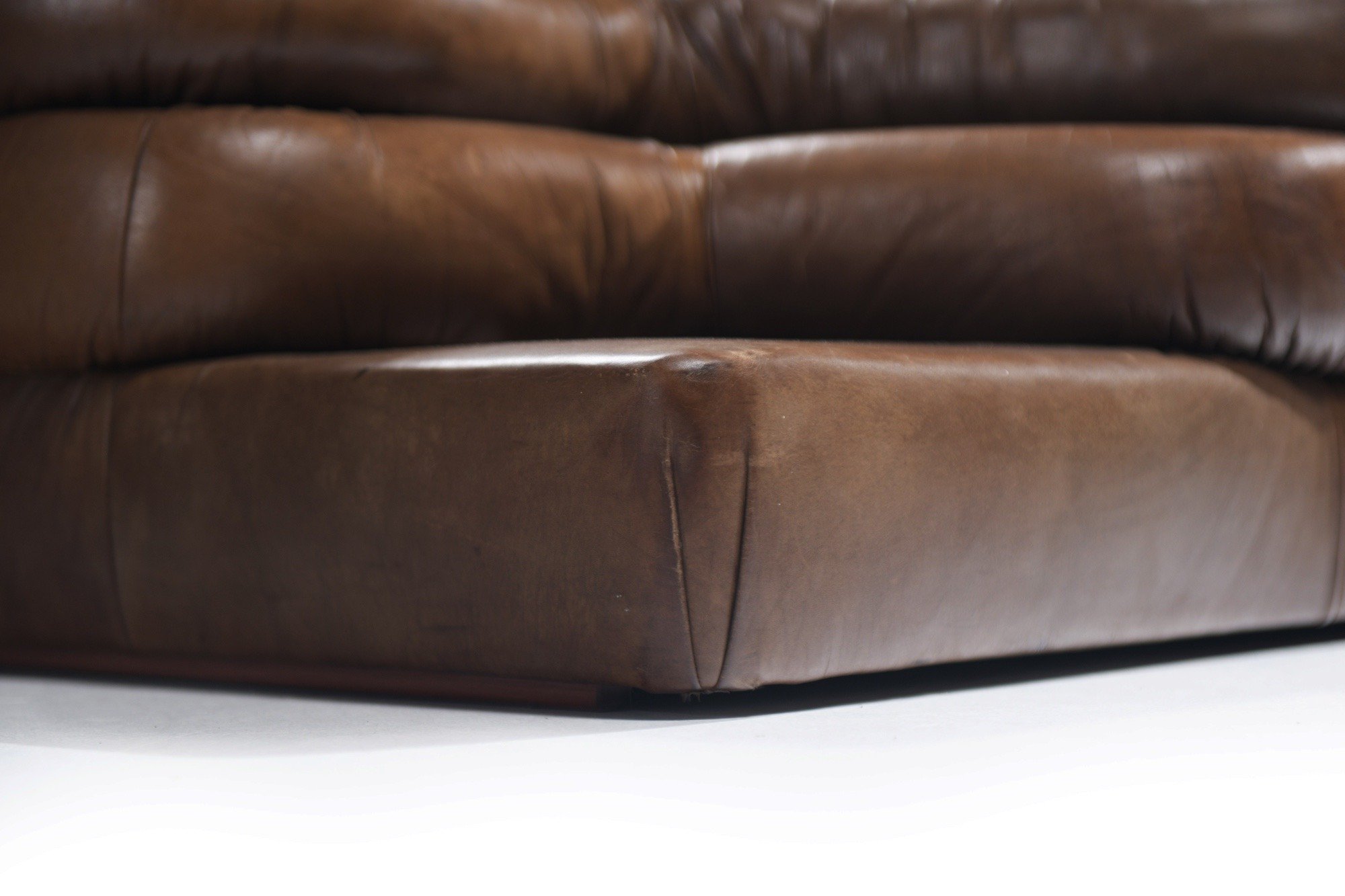 9 Ubald Klug De Sede ds 1025 DS1025 Terrazza Landscapes landscape  perfect Patinated cognac Brown Leather aera lab aeralab vintage design furnuture dendermonde 1stdibs bart albrecht.jpg