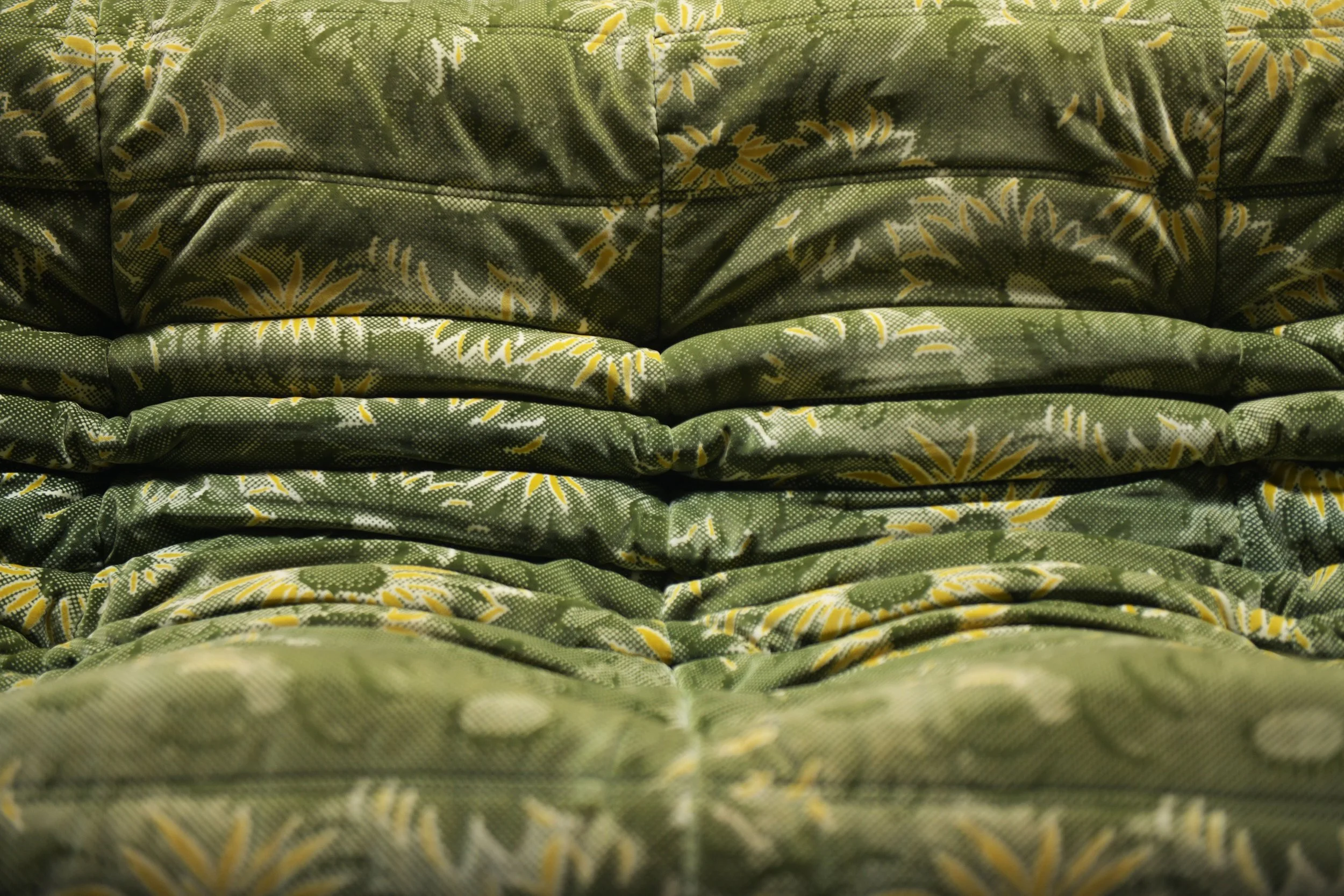 6 Togo flower jungle green velvet michel ducaroy ligne roset france yoko aera lab rare vintage design furniture albrecht 1stdibs belgium aeralab .jpg