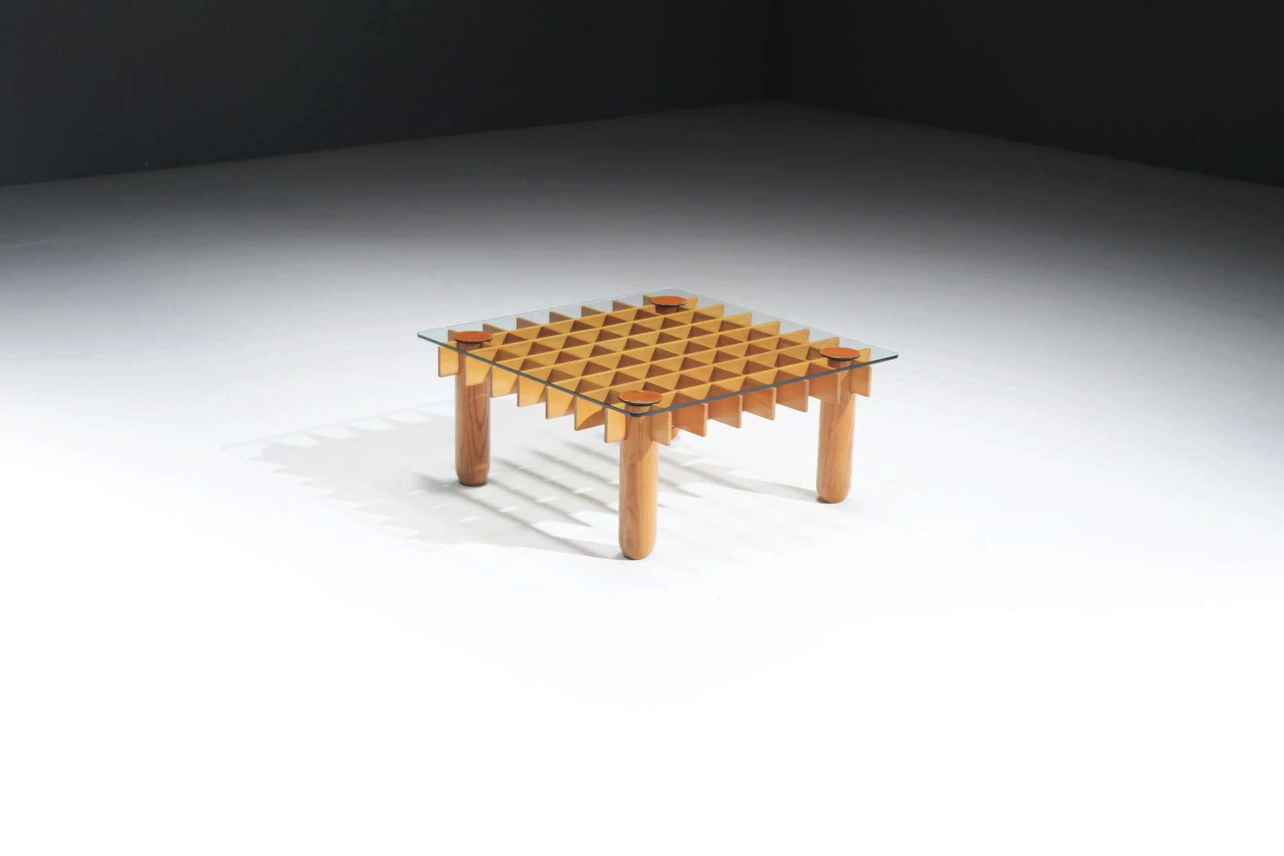 ITALIAN ARCHITECTURAL COFFEE TABLE — REMINISCENT OF GIANFRANCO FRATTINI’S KYOTO