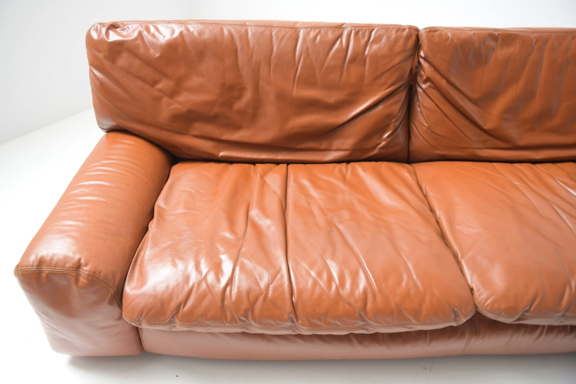 8 bengodi ben ben vintage sofa cognac leather cini bouri boeri arflex strips pacific italy aera lab aeralab albrecht.jpg
