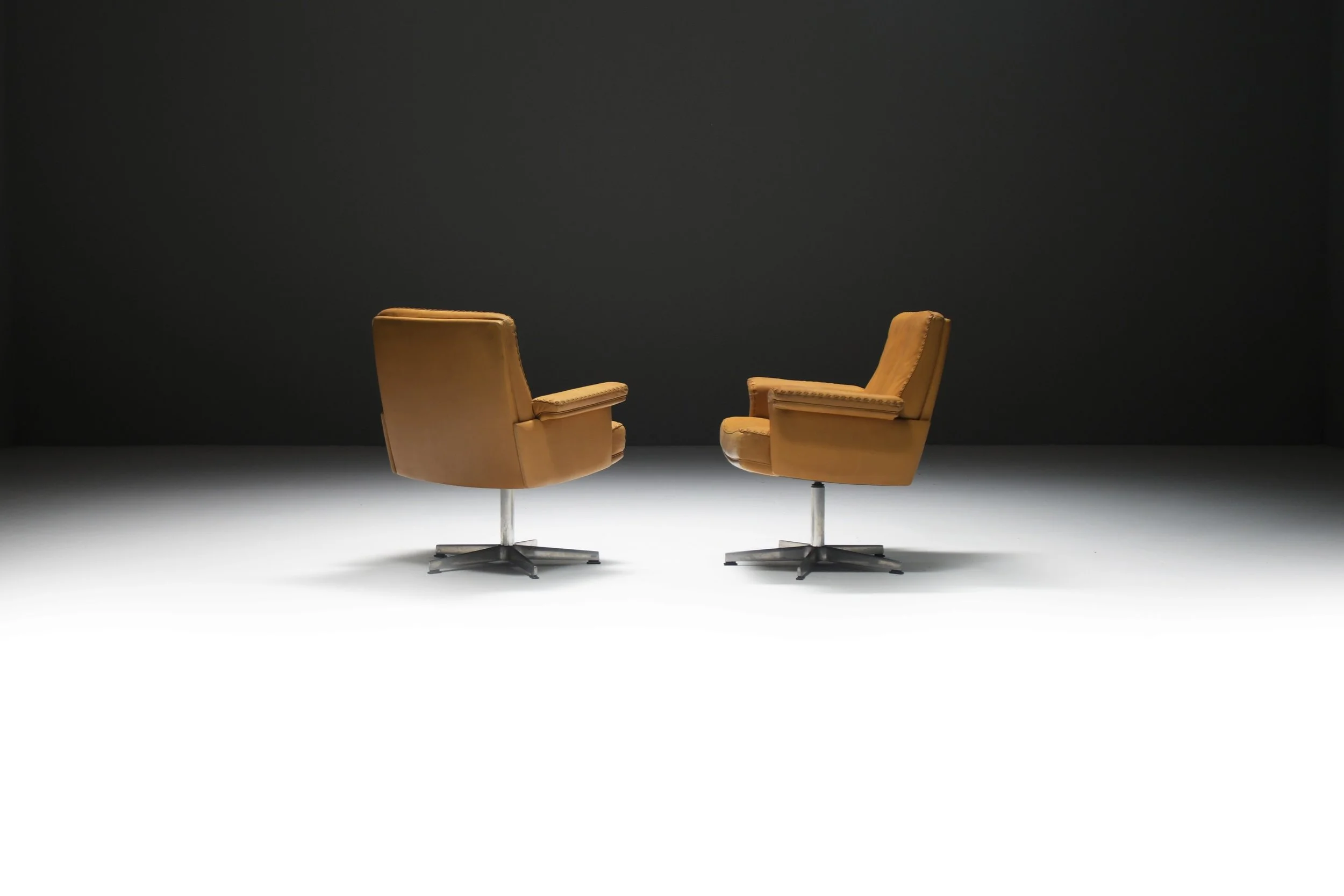 5 De Sede DS 35 DS35 swivel executive office lounge armchairs team cognac leather De Sede swiss Switzerland vintage original leather aera lab aeralab 1stdibs design furniture albrecht.jpg