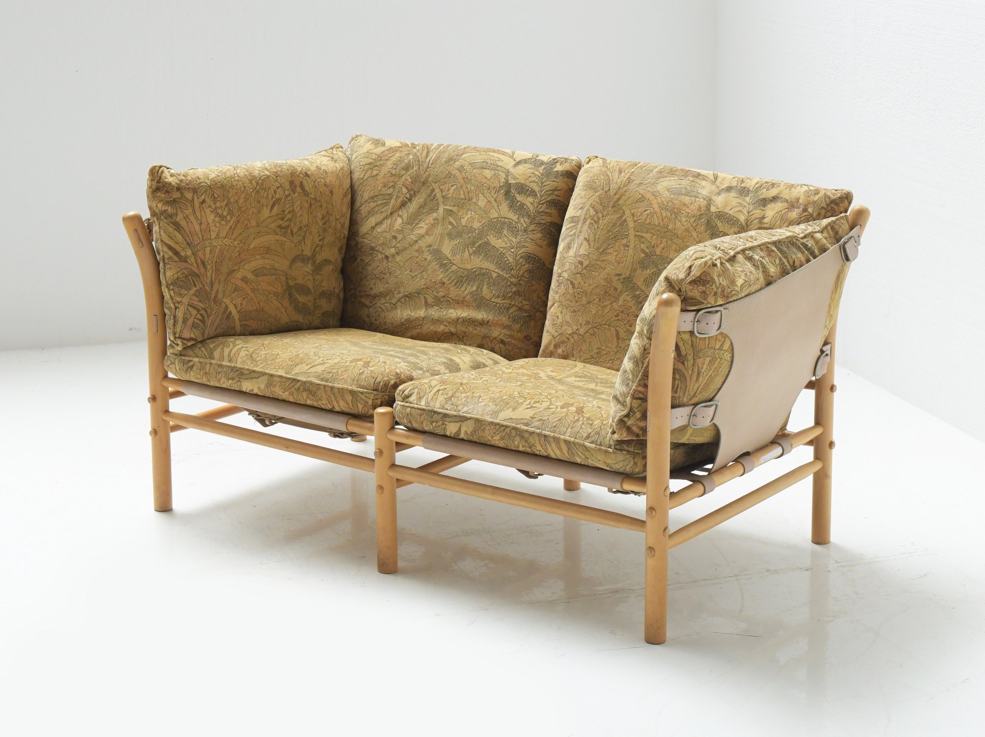 2 Ilona 2 seat sofa fabric label designed Arne Norell Produced Arne Norell AB Aneby Sweden..jpg