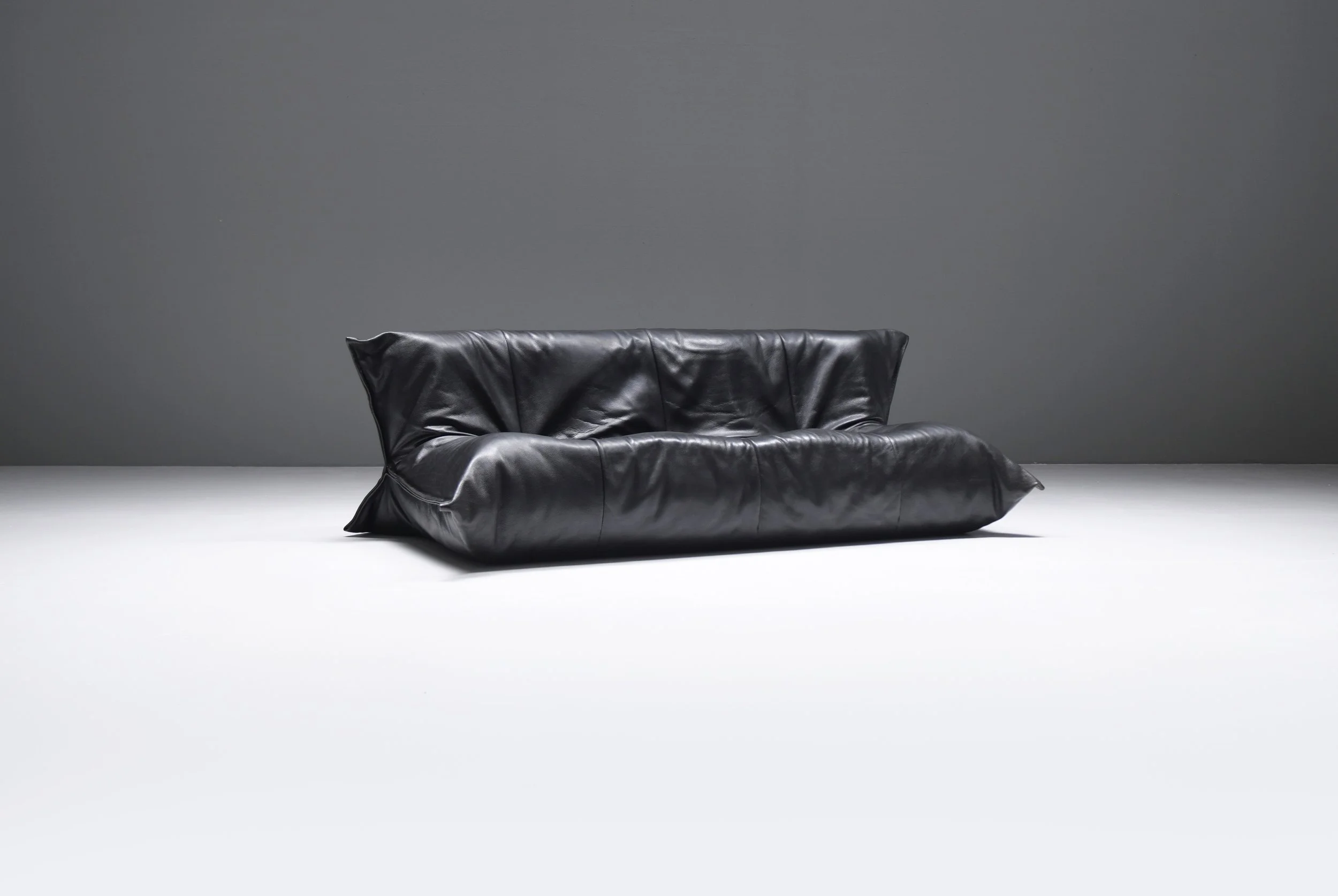 4 yoko lounge lazy sofa 3 seater ligne roset cinna lounge michel ducaroy design furniture vintage black leather aera lab aeralab togo aralia bart albrecht dendermonde 1stdibs.jpg