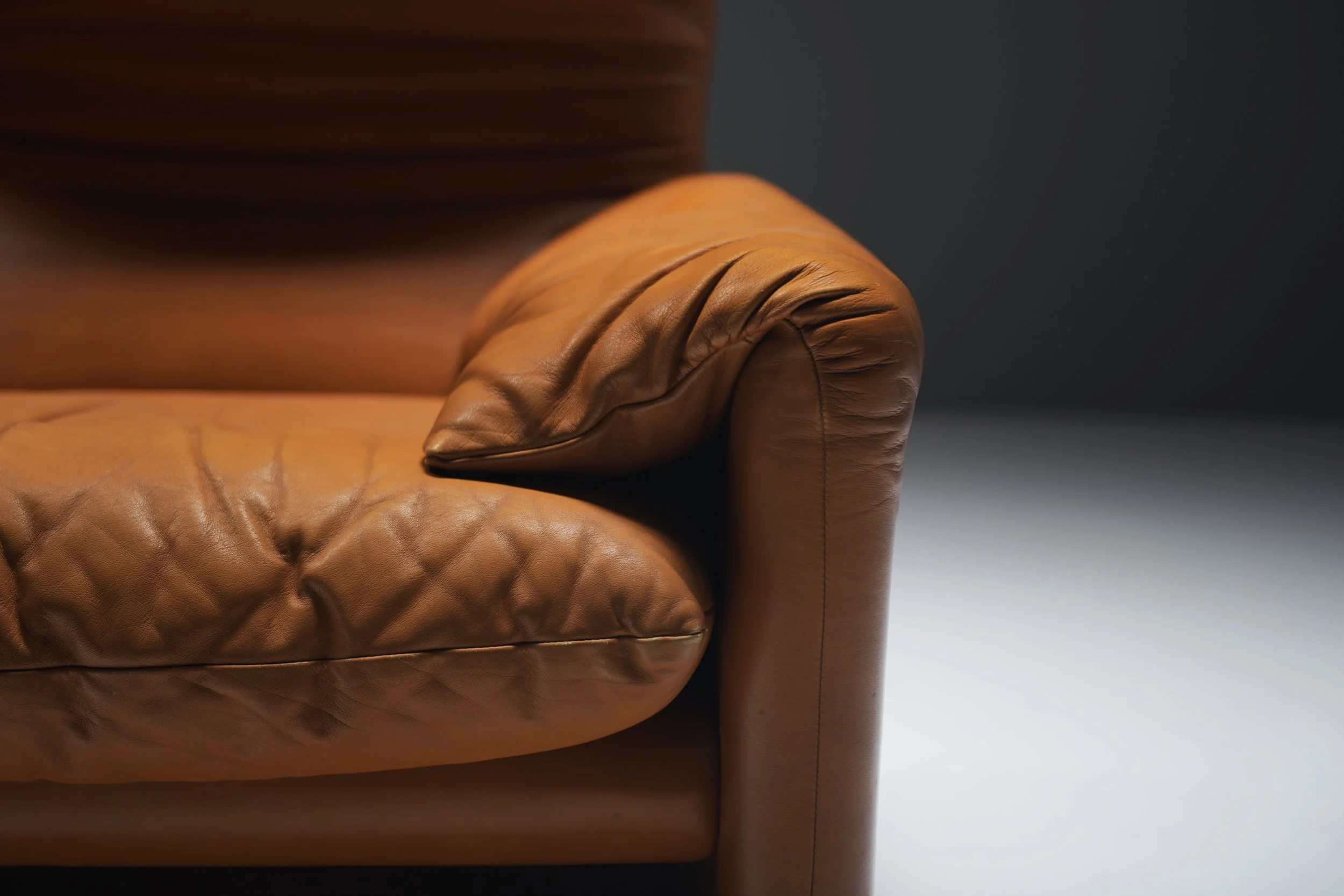 7 Maralunga cassina orange cognac burnt magistretti lounge chair first early edition 1973 bellini ducaroy eames vintage aera lab aeralab vintage design furniture.jpg