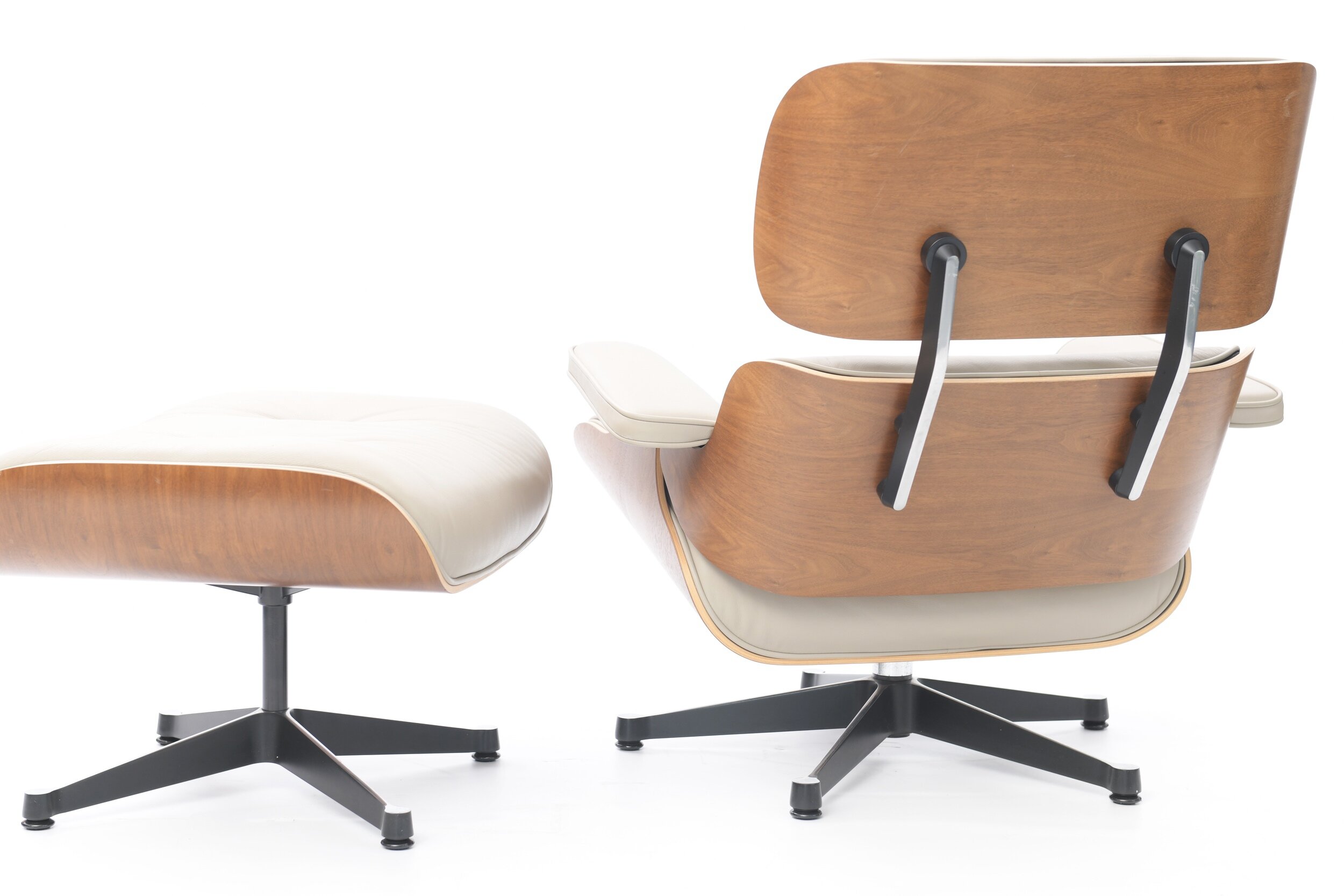 7 eames leather brown sand beige vitra miller bart albrecht aera lab.jpg