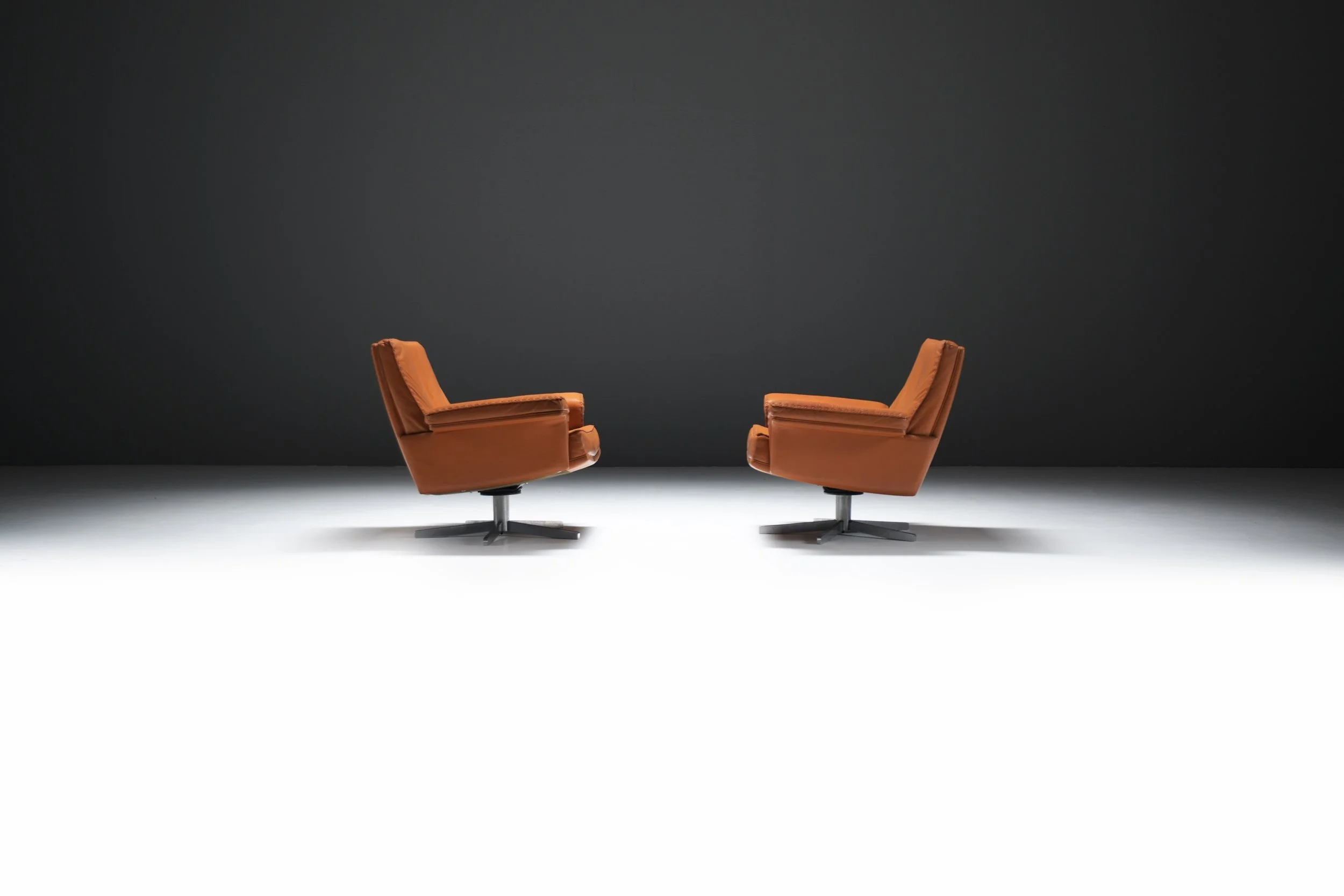2 De Sede DS 35 DS35 swivel lounge armchairs Hand built team De Sede swiss Switzerland vintage orange burnt cognac original leather aera lab aeralab 1stdibs design furniture.jpg