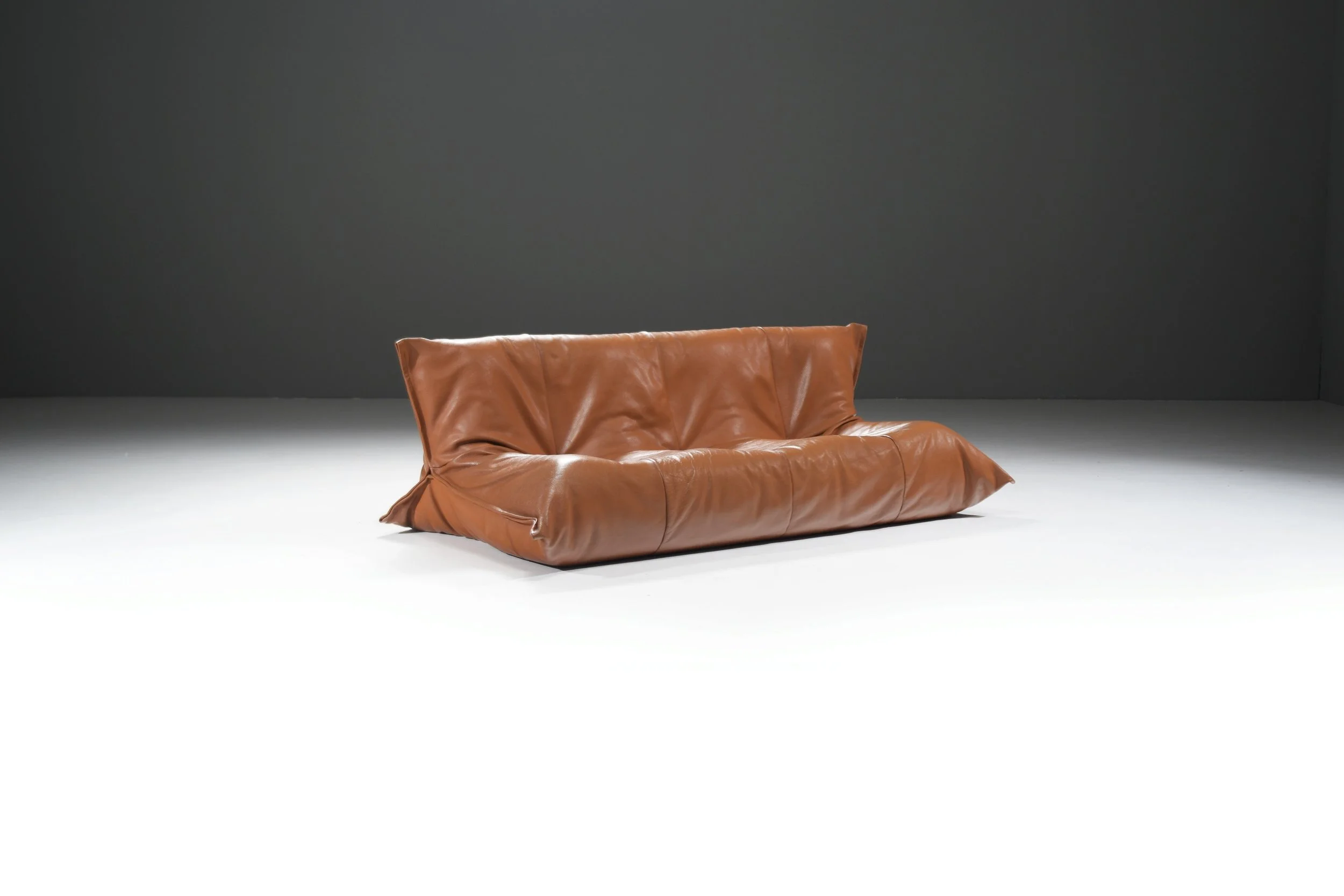 3 yoko cognac brown leather 3-seater michel ducaroy ligne roset france togo aera lab aeralab bart albrecht vintage design furniture 1stdibs belgium dendermonde.jpg
