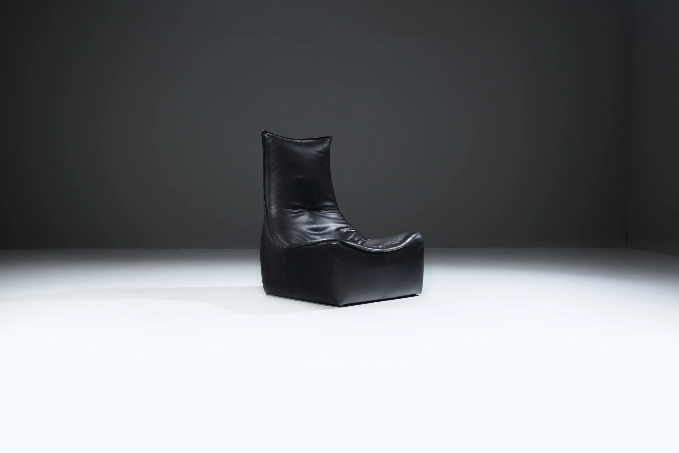 The Rock Lounge Chair - Gerard Van Den Berg - Montis