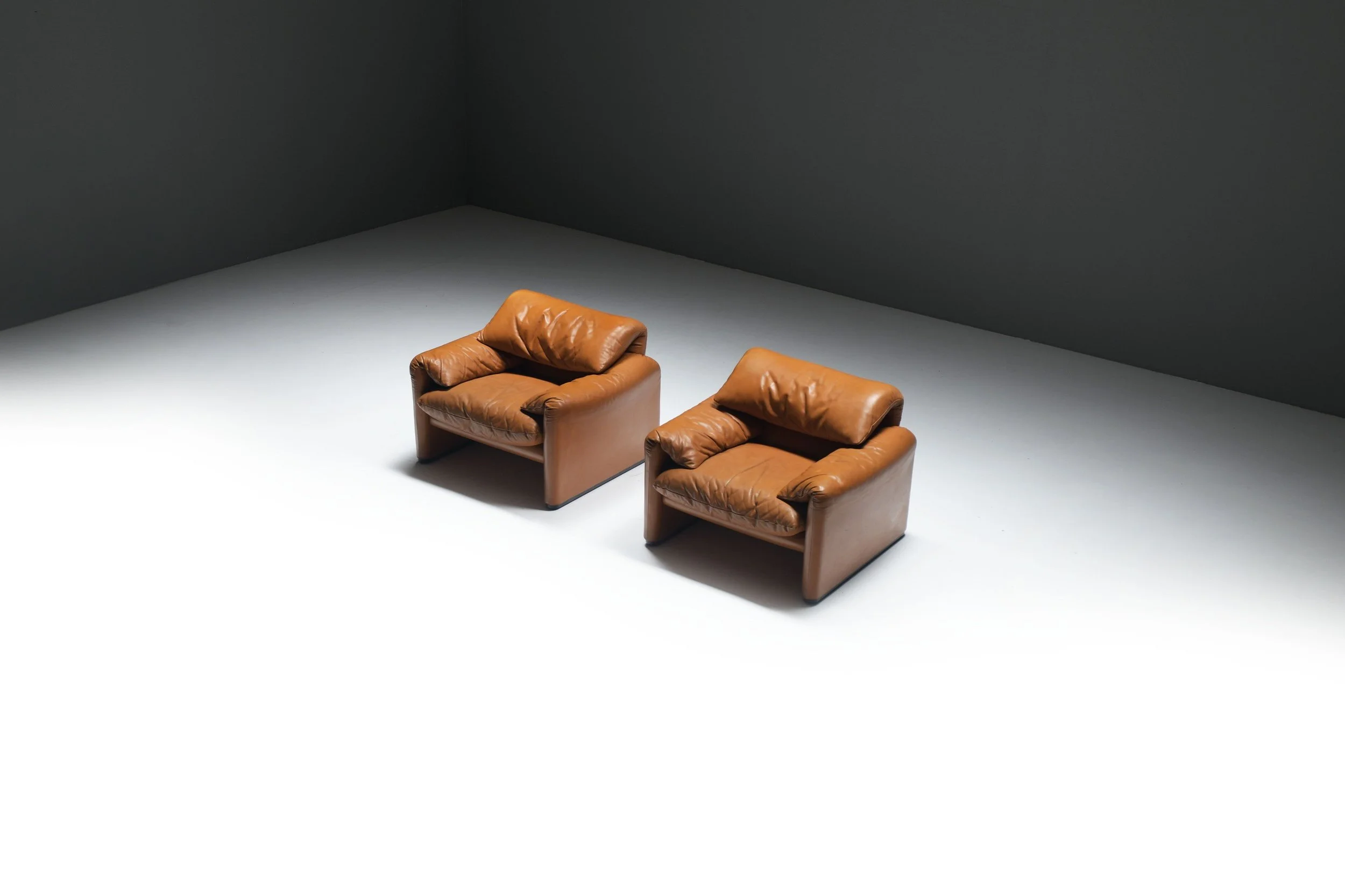 3 Maralunga cassina orange cognac burnt magistretti lounge chair first early edition 1973 bellini ducaroy eames vintage aera lab aeralab vintage design furniture.jpg