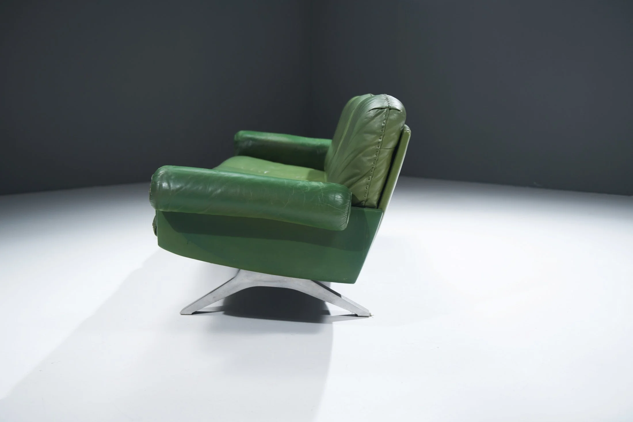 17 de sede ds 31 ds31 35 green leather sofa 3 seater lounge swiss team aeralab aera lab albrecht vintage design furniture 1stdibs belgium dendermonde.jpg
