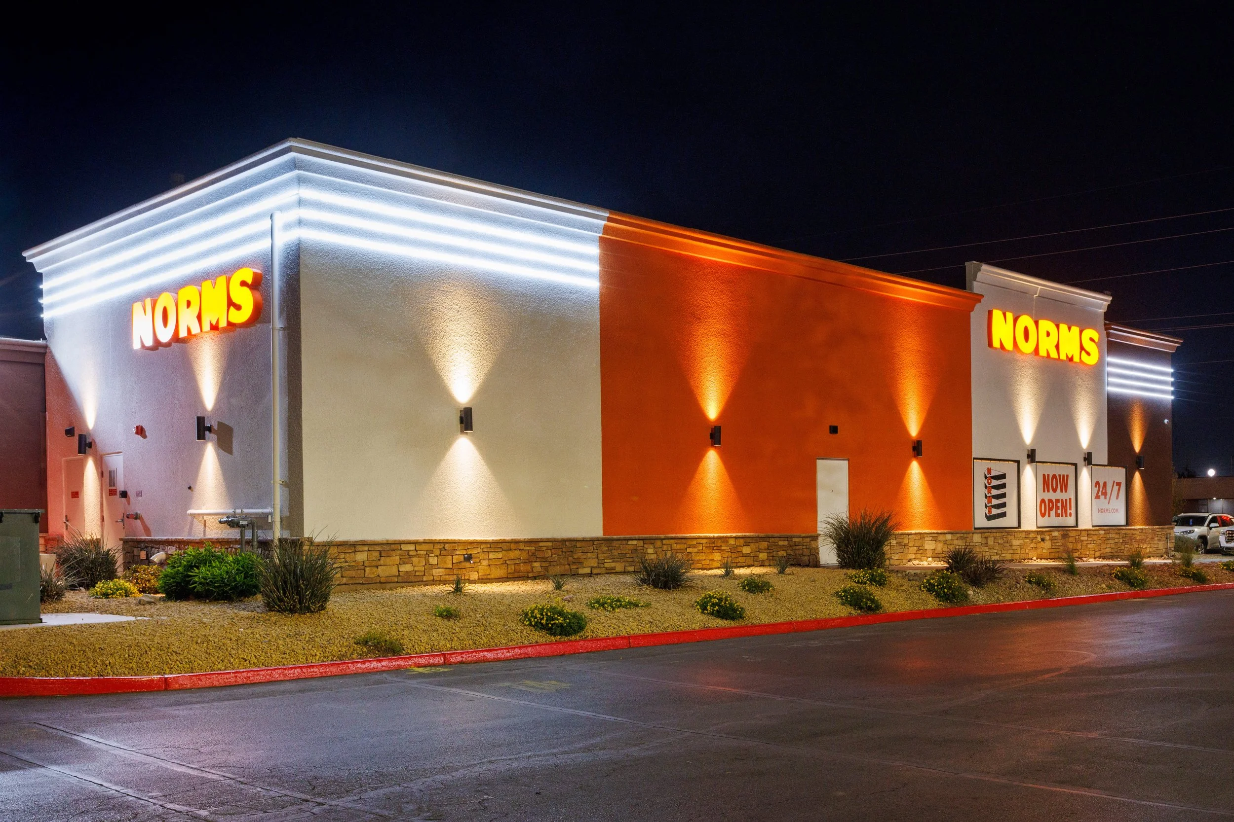 Norms Illuminated exterior signage.JPG