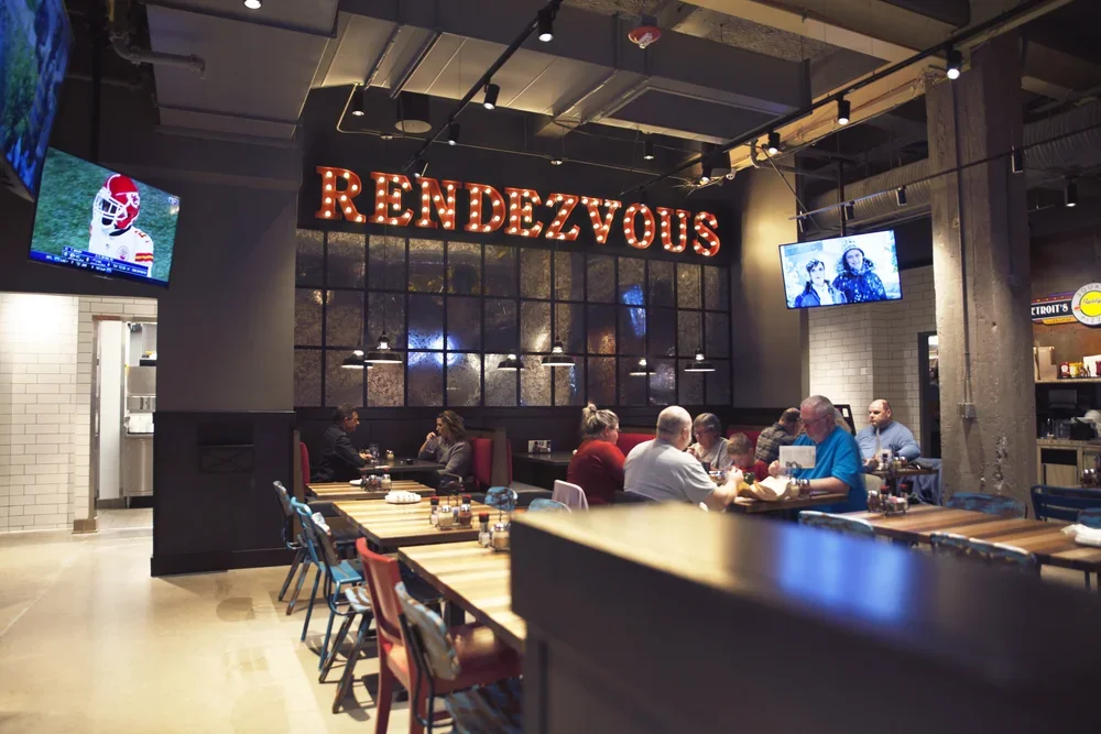 Buddys pizza interior illuminated rendevous.webp