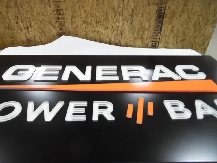 Genrac Power Bar exterior illuminated.webp