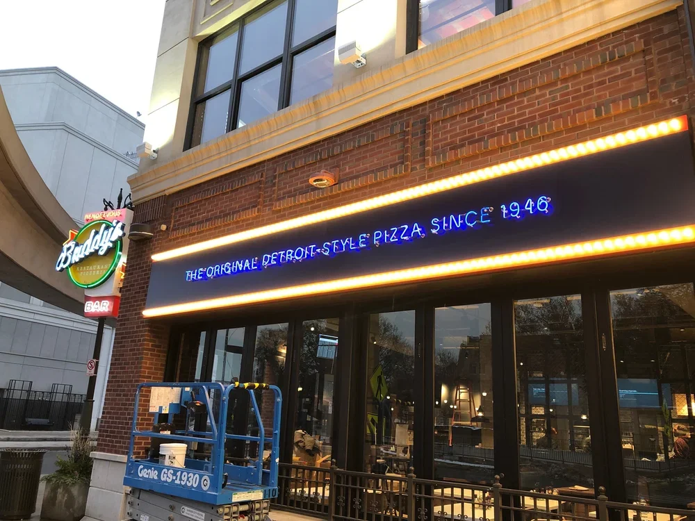 Buddys Pizza
