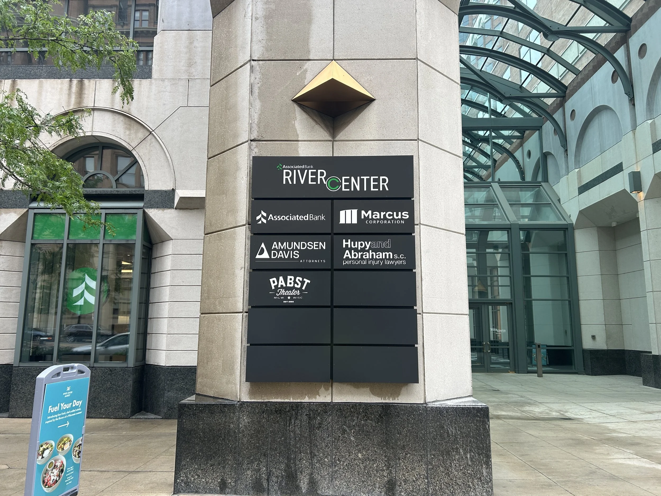 Associated bank river center market face on close.jpeg