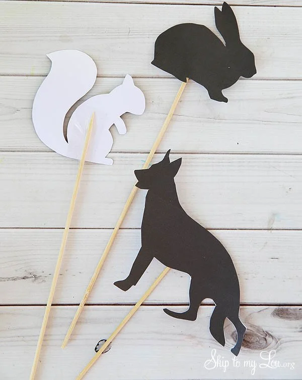 Animals &amp; Their Homes: Shadow Play Workshop