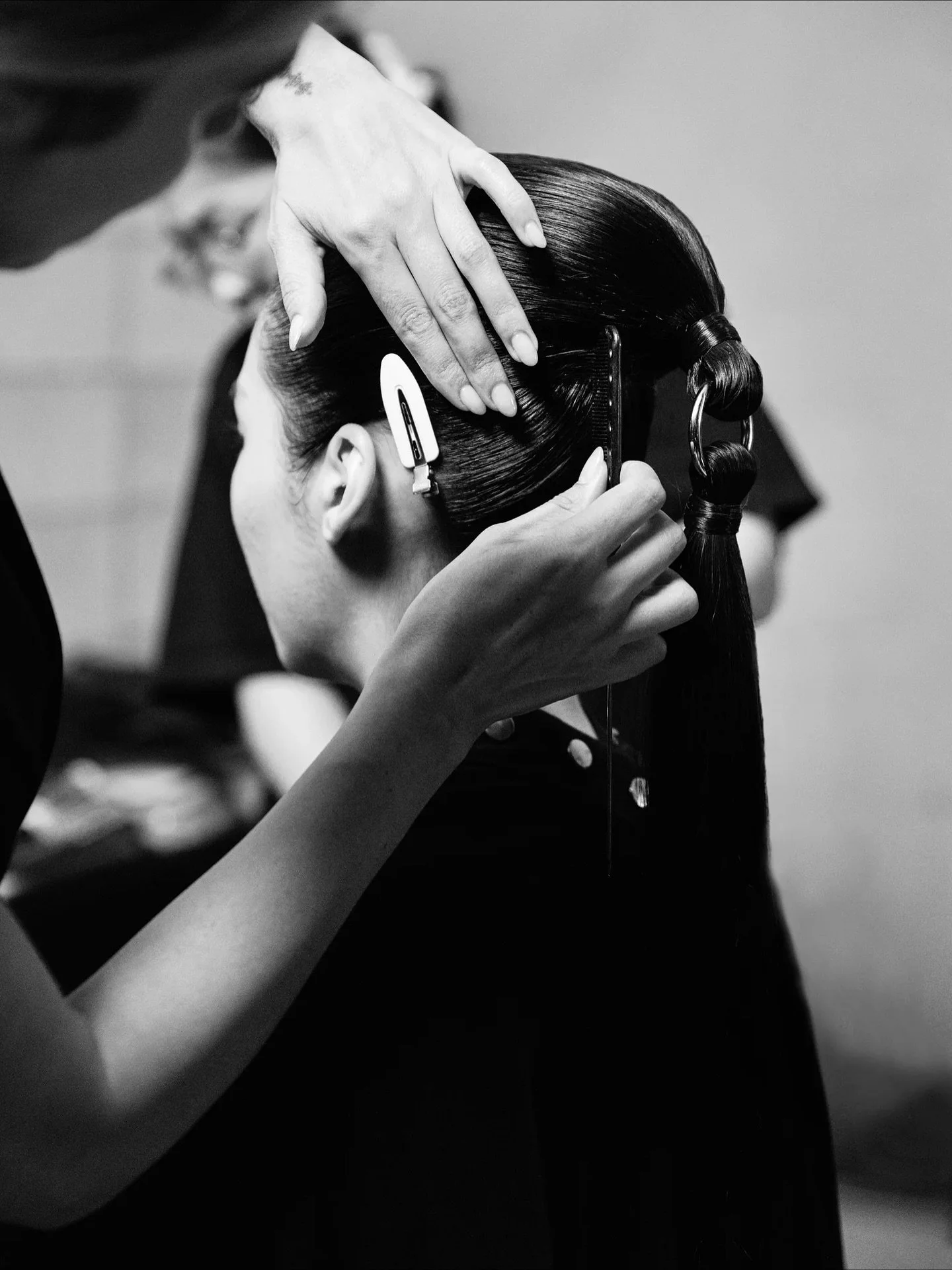 backstage hair:advanced

AVEIRO 🇵🇹 4+ 5 Janeiro 2026

O step up do nosso programa de forma&ccedil;&atilde;o volta a Portugal e est&aacute; dispon&iacute;vel para todos os profissionais que completaram o bh:beginners, e a partir de hoje tamb&eacute;