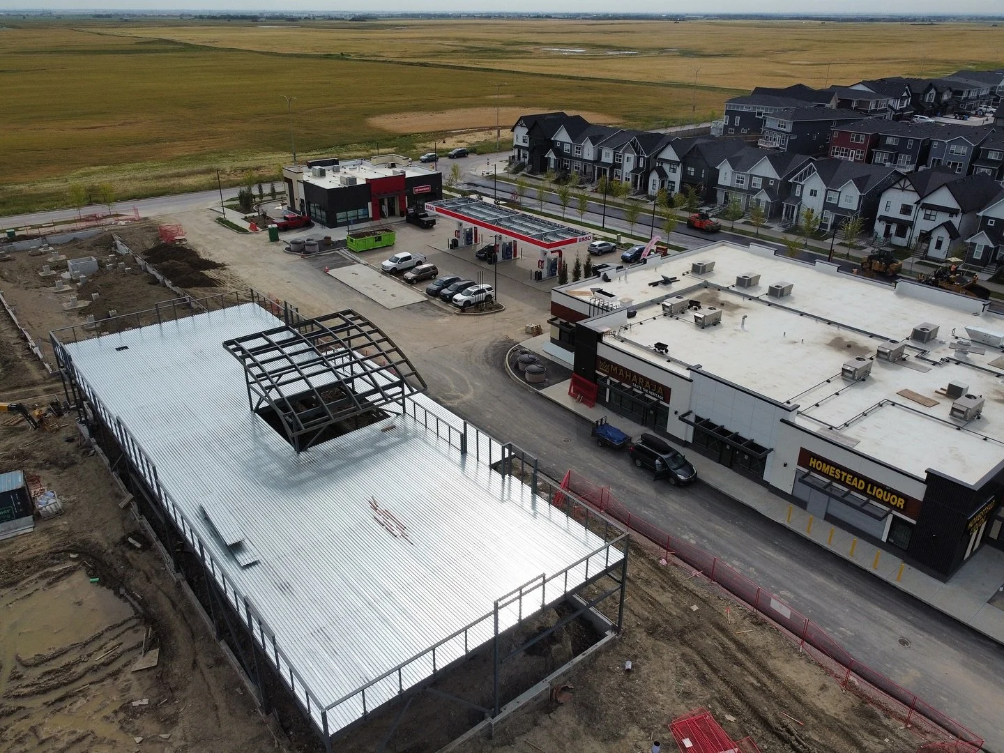 🏗️ HOMESTEAD COMMERCIAL &ndash; 6 buildings total! ✔️ 2 complete, 4 more on the way.