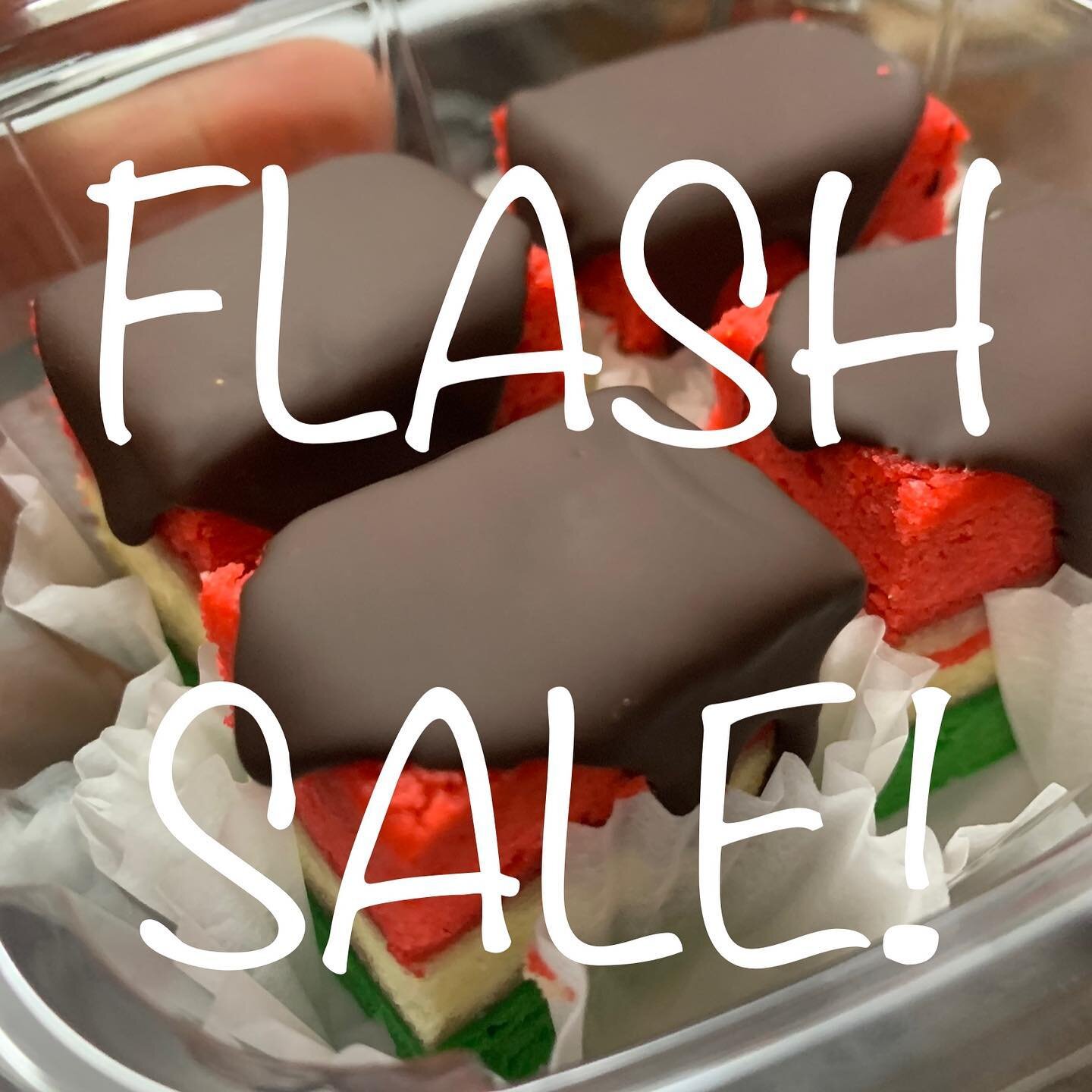 Angie's Rainbow Cookies is having a flash sale today! (My babysitter never showed up so I had to cancel The Dublin Market 😭)

Please help me out!! Share this post too! 

I have:
Traditional Rainbow Cookies (box of 4)- $10
Gluten Free Traditional Rai