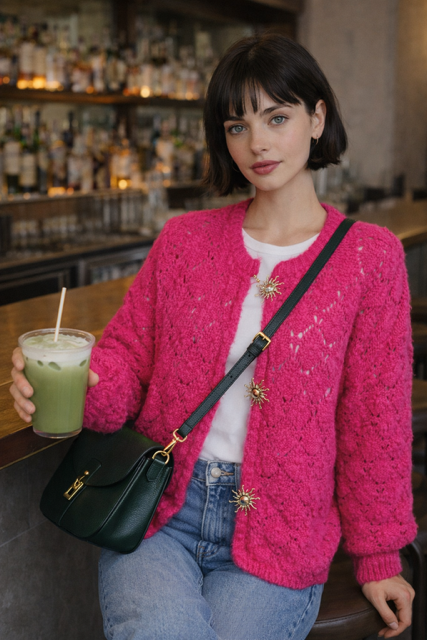 GILET AJOURE FUSHIA BROCHES SOLEIL