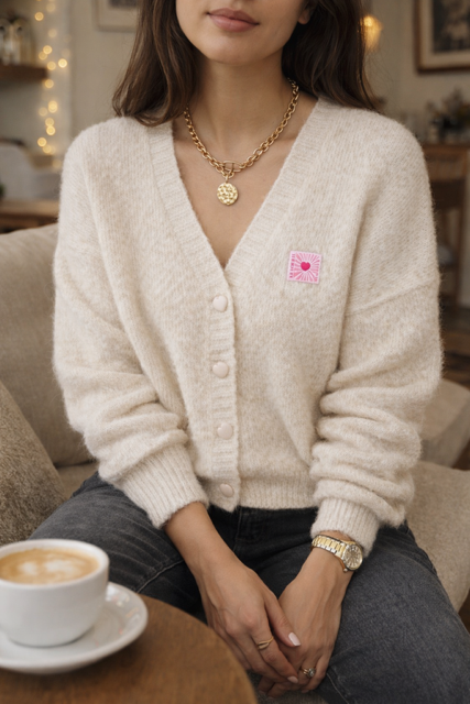 GILET TOUT DOUX BOUTONS COEUR VANILLE