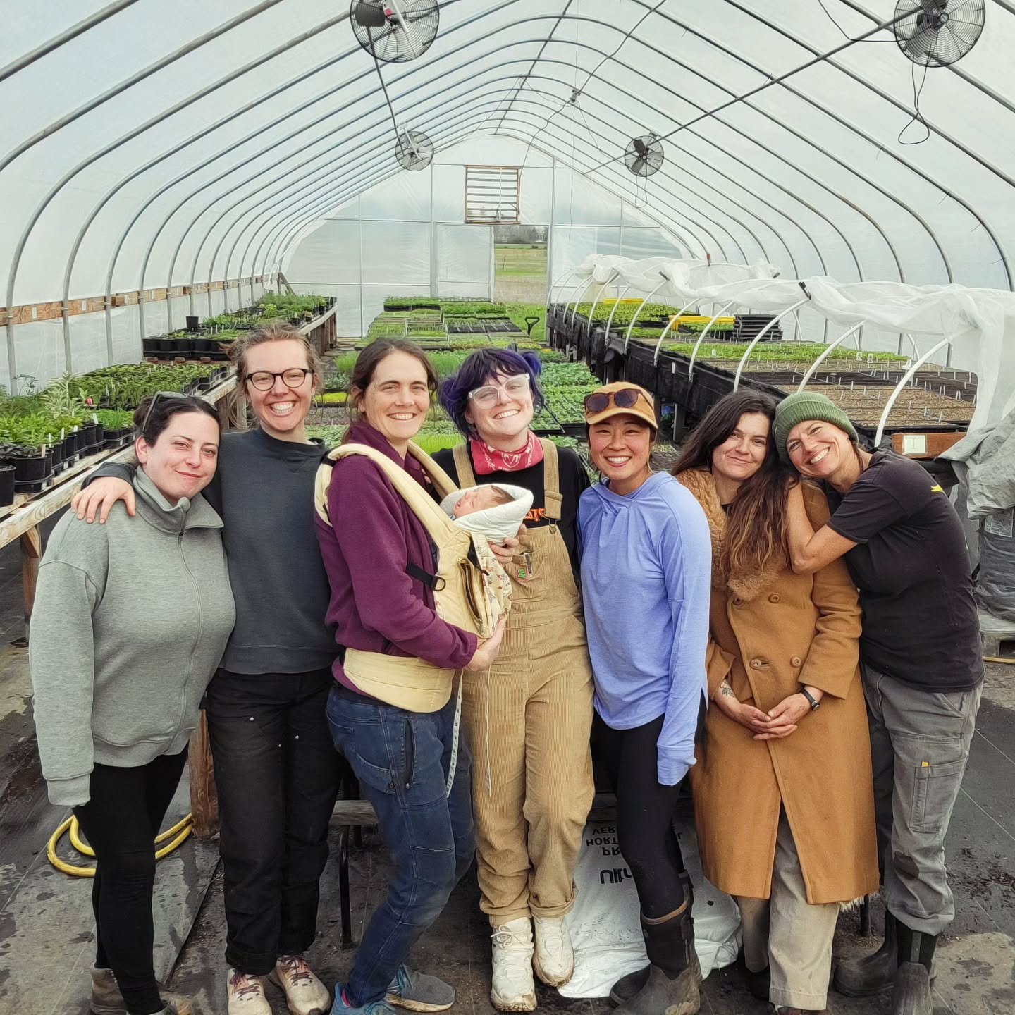 Introducing the 2025 Humming Bee team 💪🏽💚🫶🏼

We love plants, we love each other, and we love doing what we can to make this little corner of the world more beautiful and healthy 🌱 Thanks for supporting us!

Not pictured: Dawn, who's back for so