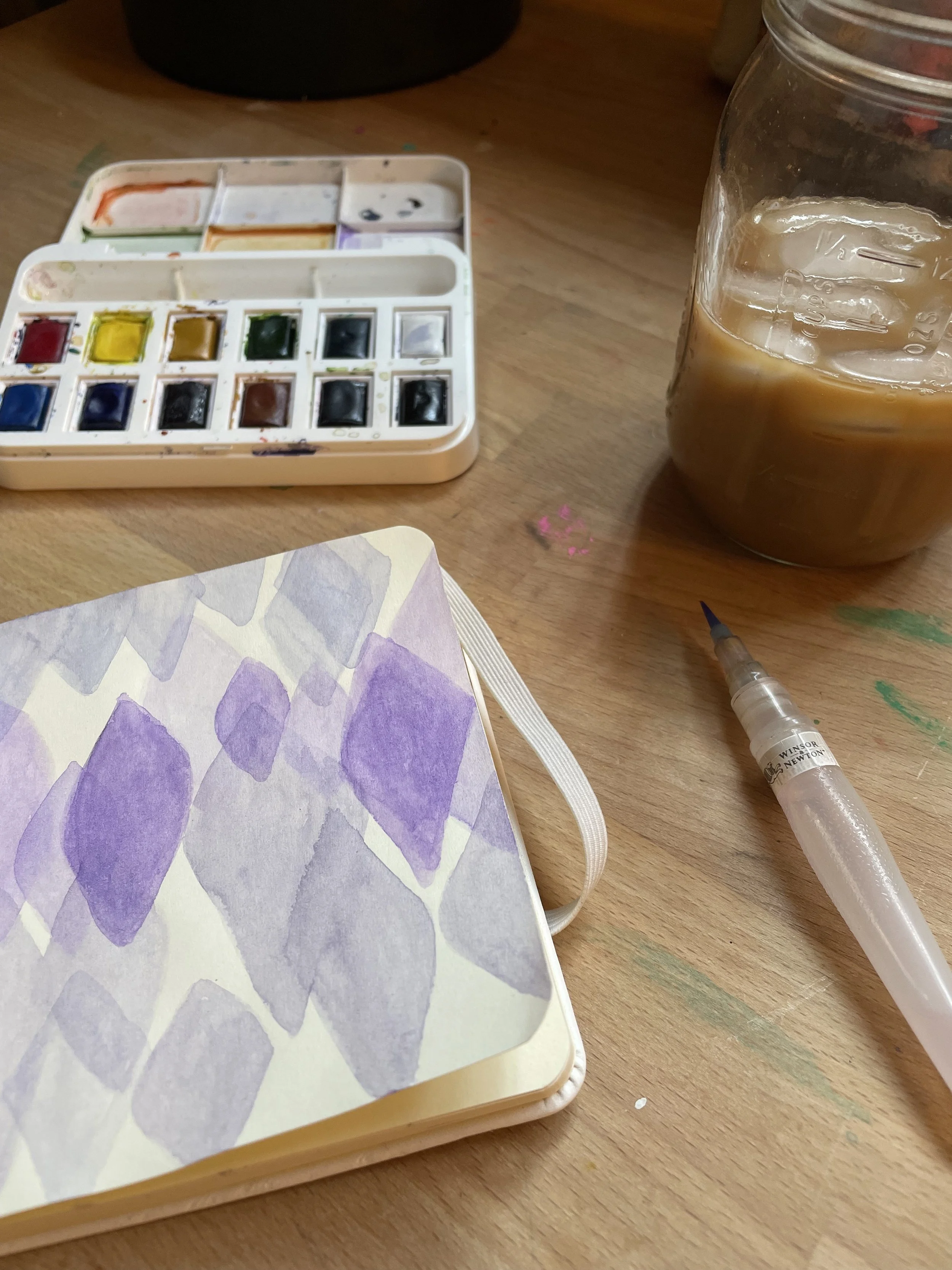 How Art Therapy in Denver Helps Moms Heal