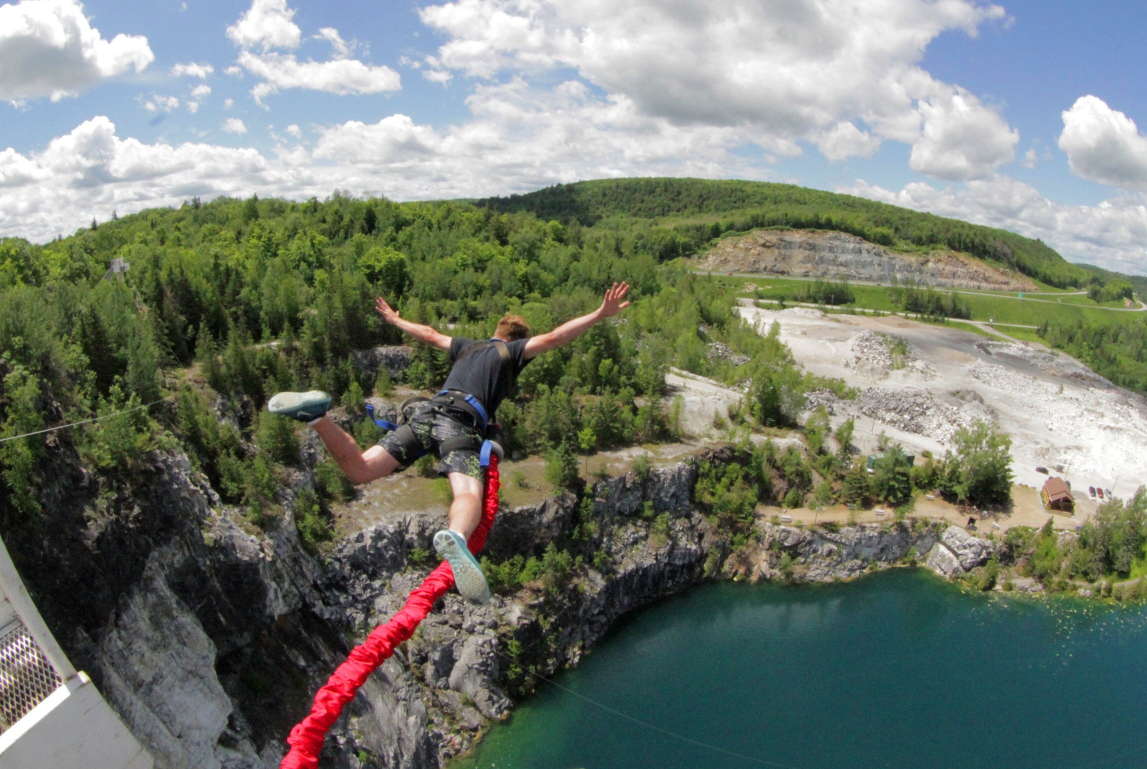 Jeu de l'élastique / Elastique à sauter, saut à l'élastique, élastique pour  enfants -  Canada