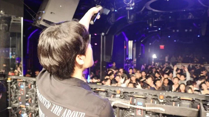 In 2019 I bought my first dj controller. 2 years later I&rsquo;m booked for back to back shows at the clubs I go to. The past few months felt like a full circle. Thank you all for your love and support, 2022 is going to be even crazier😈💗