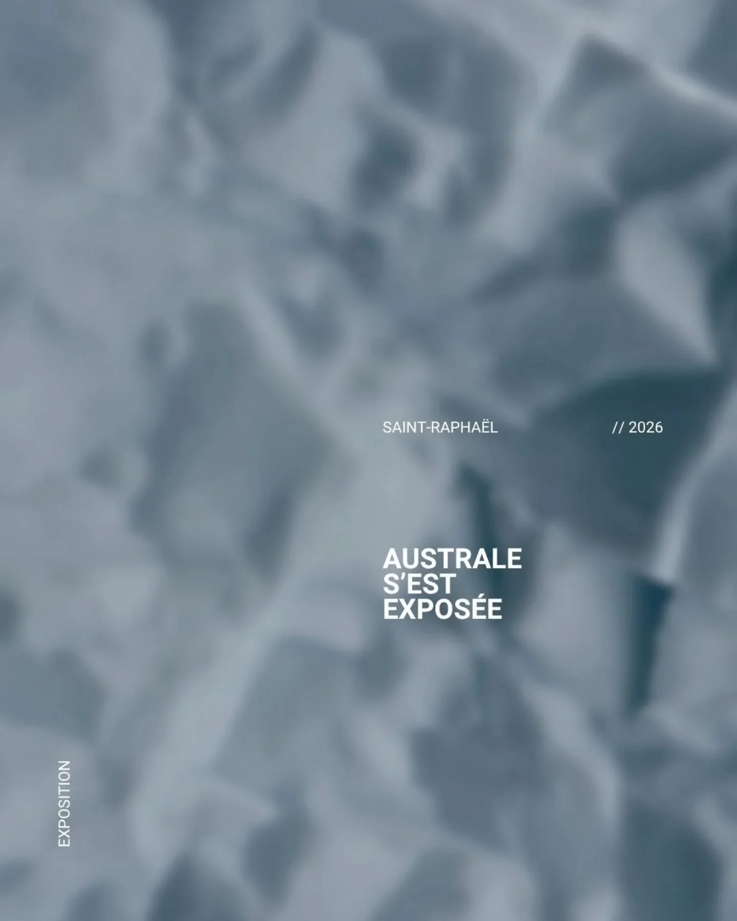 Jeudi soir, la Villa des Asphod&egrave;les &eacute;tait pleine.

Plus de cent personnes. Autant de visages connus que d'inconnus. Les &eacute;lus, les proches et les nouvelles rencontres, tous venus pour d&eacute;couvrir Australe. Th&eacute;o Tapiero