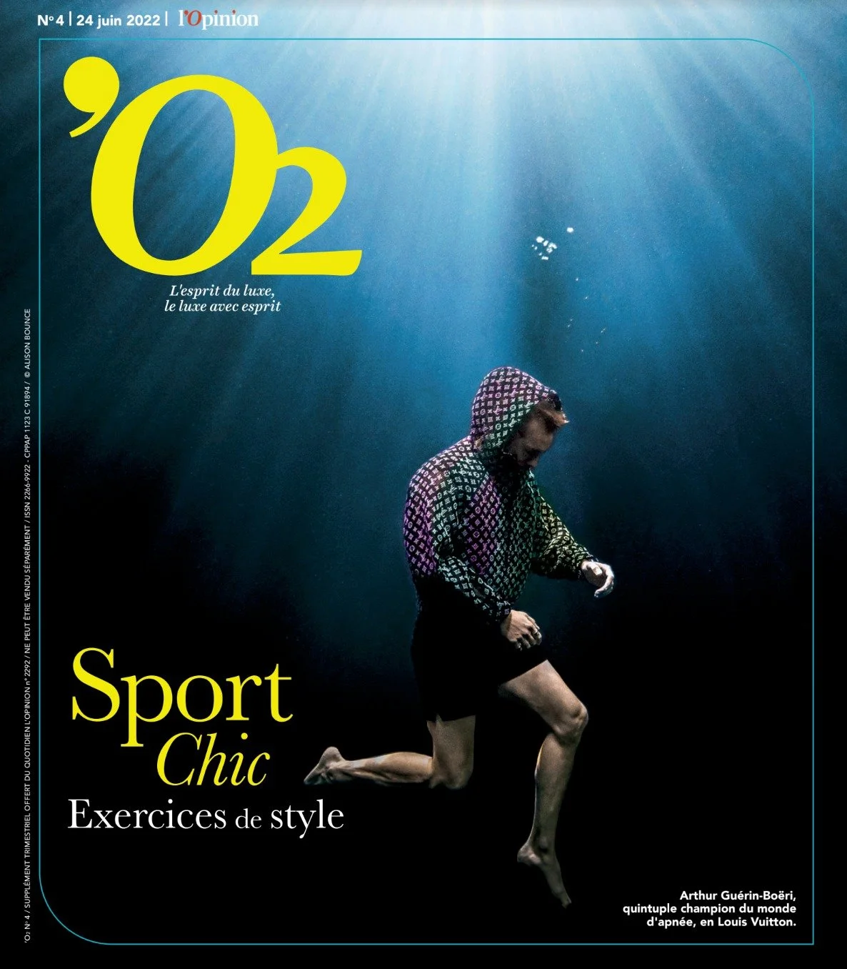 couverture magazine shooting editorial sous l'eau